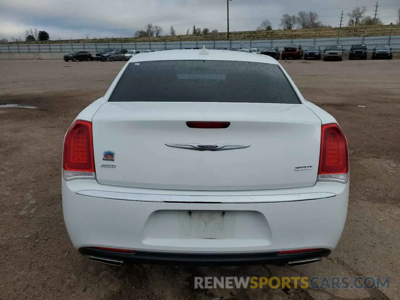 6 fotografías del automóvil dañado 2C3CCAKG3KH690883 CHRYSLER 300 2019