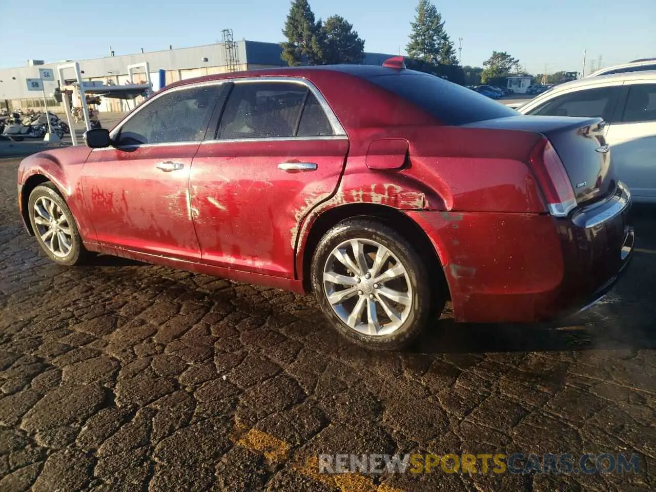 2 fotografías del automóvil dañado 2C3CCAKG4KH586631 CHRYSLER 300 2019