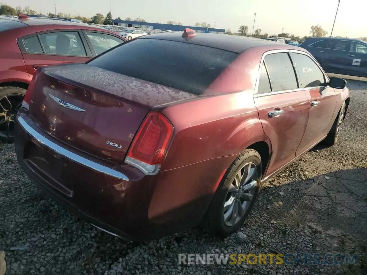 3 fotografías del automóvil dañado 2C3CCAKG4KH586631 CHRYSLER 300 2019
