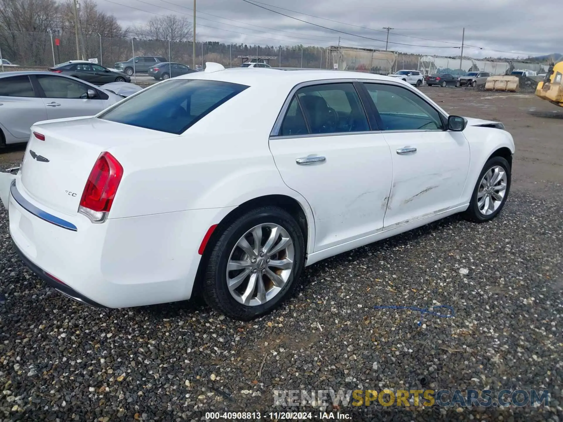 4 fotografías del automóvil dañado 2C3CCAKGXKH577948 CHRYSLER 300 2019