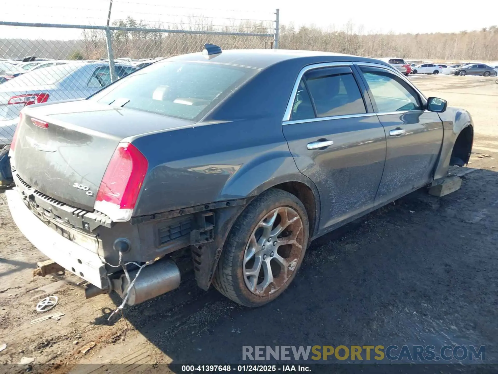 4 fotografías del automóvil dañado 2C3CCAPT3KH595231 CHRYSLER 300 2019