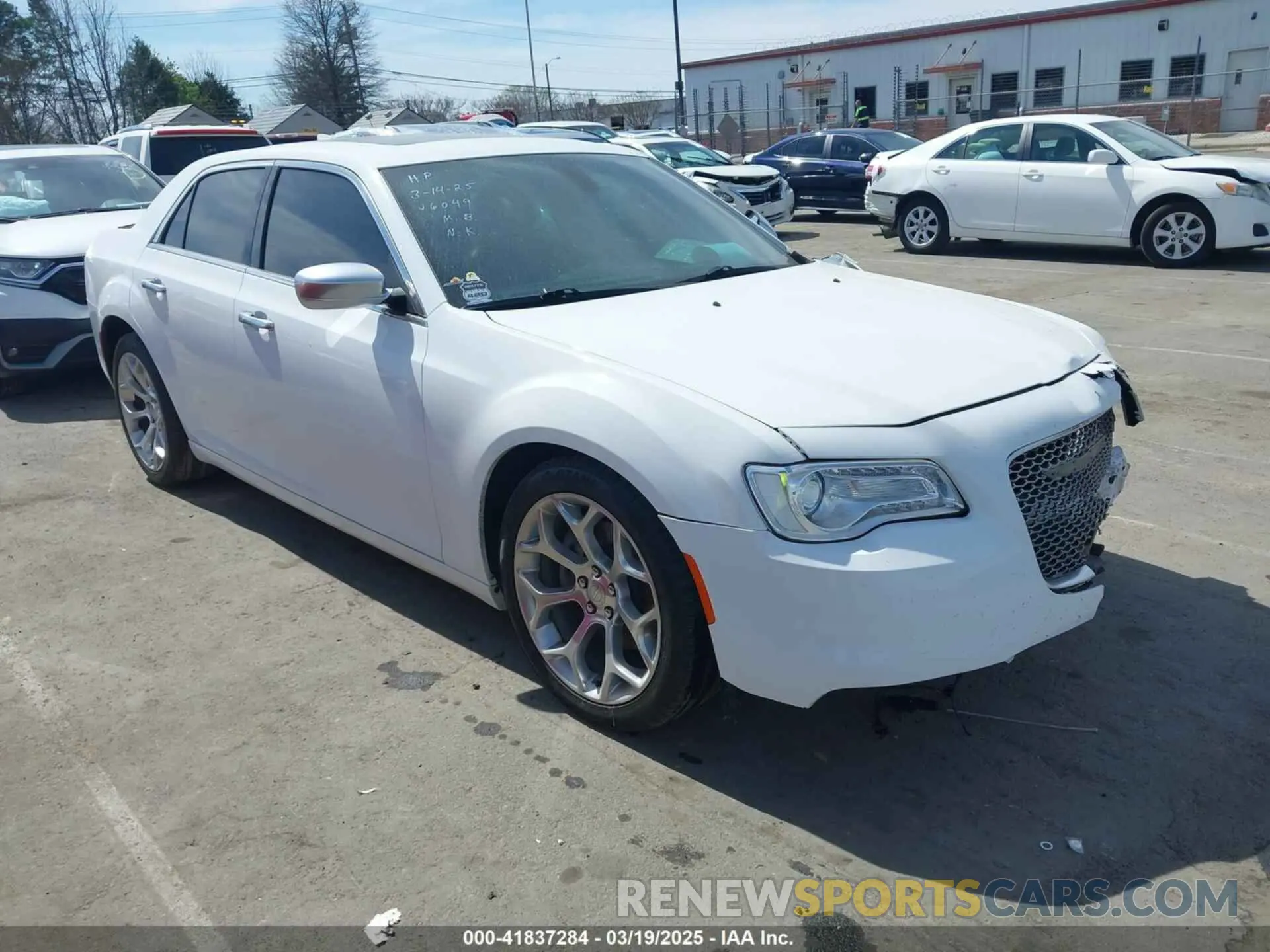 1 fotografías del automóvil dañado 2C3CCAPT5KH606049 CHRYSLER 300 2019