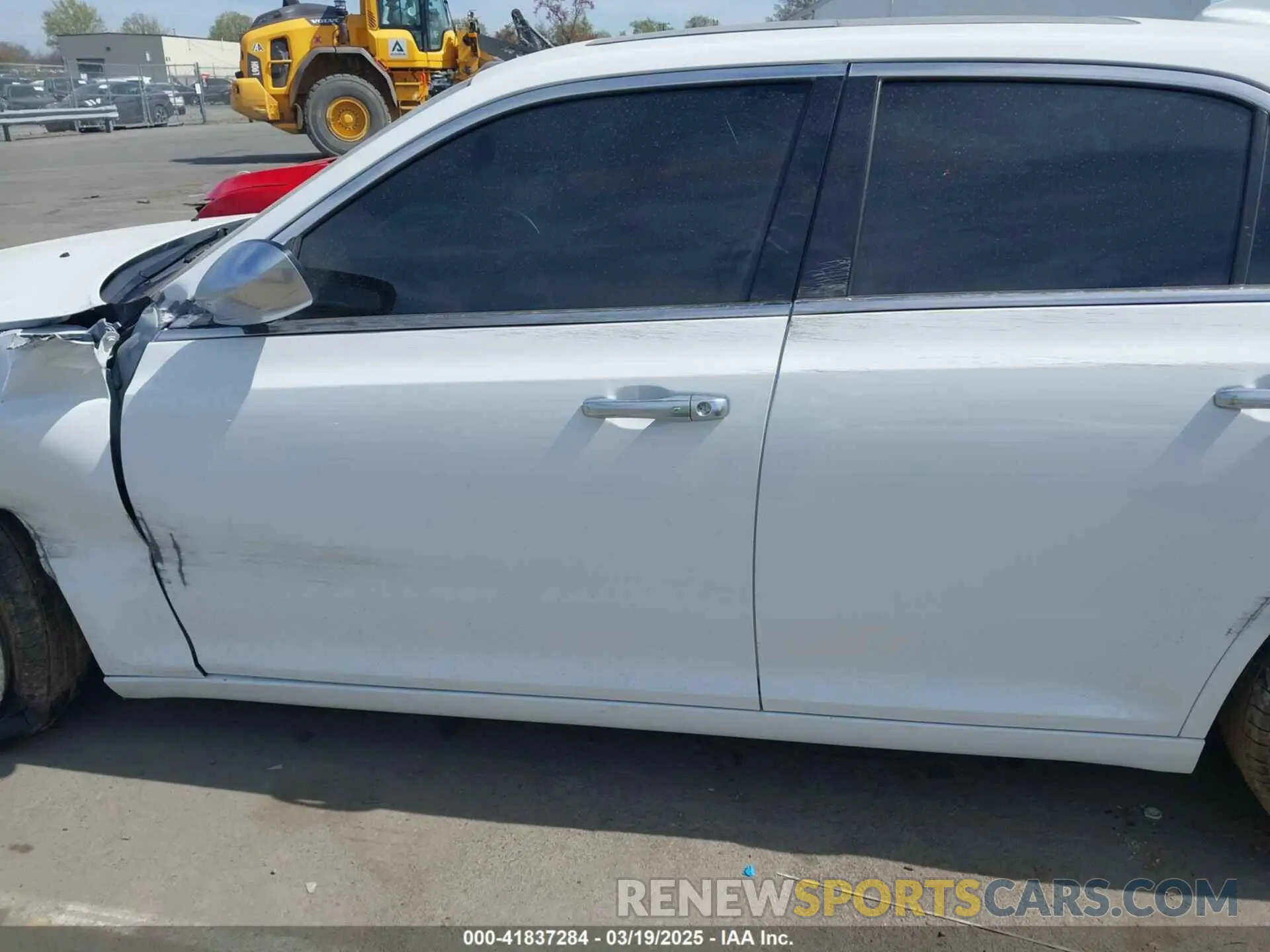 19 fotografías del automóvil dañado 2C3CCAPT5KH606049 CHRYSLER 300 2019