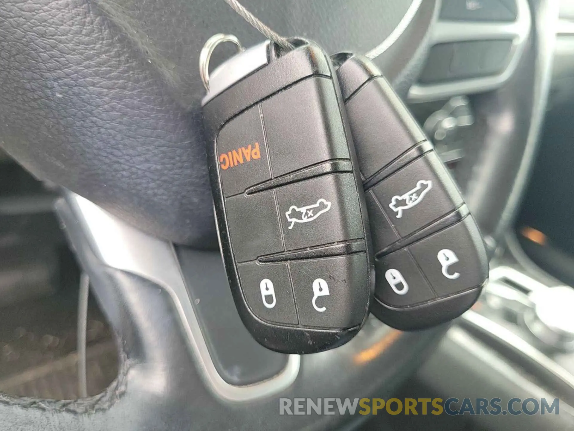 15 fotografías del automóvil dañado 2C3CCARG6KH618257 CHRYSLER 300 2019