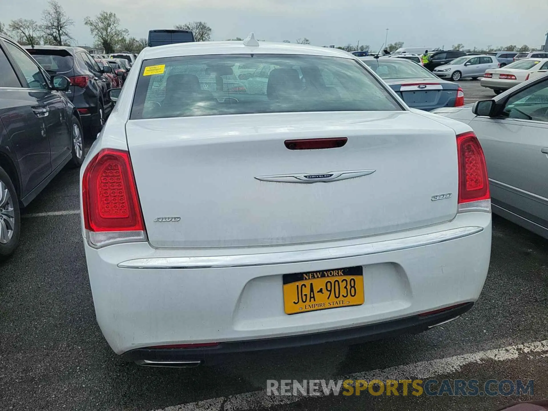 27 fotografías del automóvil dañado 2C3CCARG6KH618257 CHRYSLER 300 2019