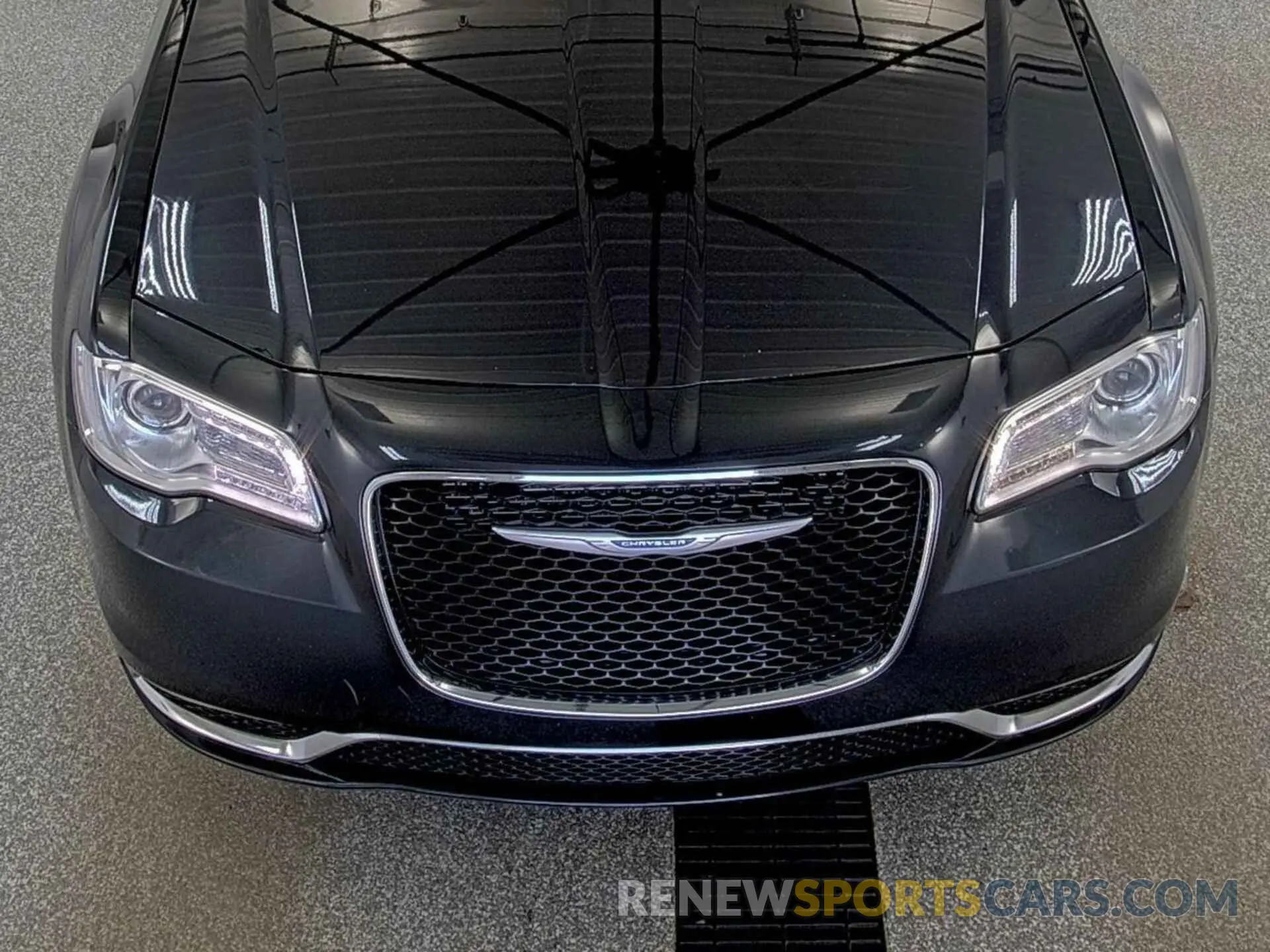 20 fotografías del automóvil dañado 2C3CCARG7KH556447 CHRYSLER 300 2019