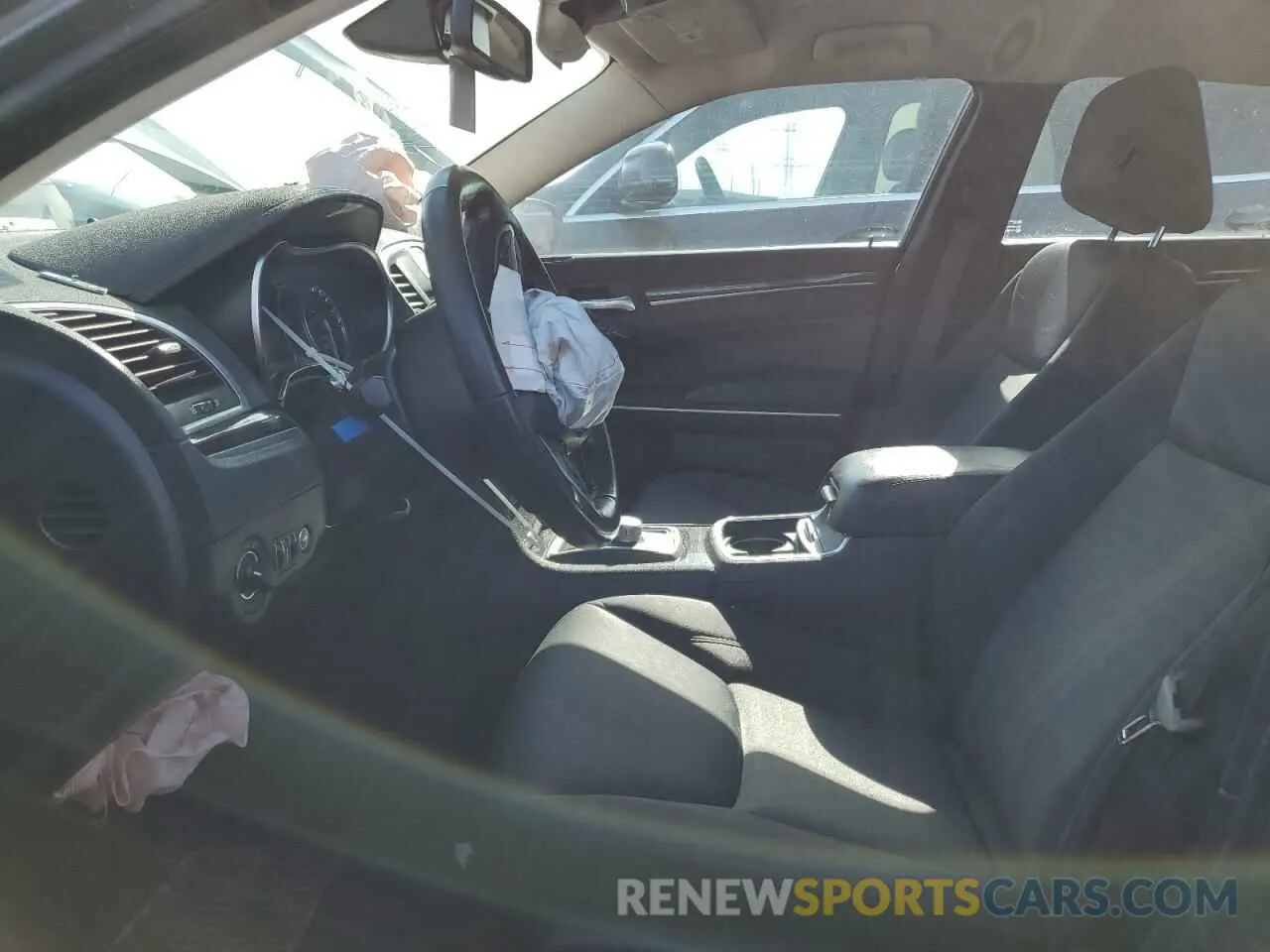 7 fotografías del automóvil dañado 2C3CCARG8KH602481 CHRYSLER 300 2019