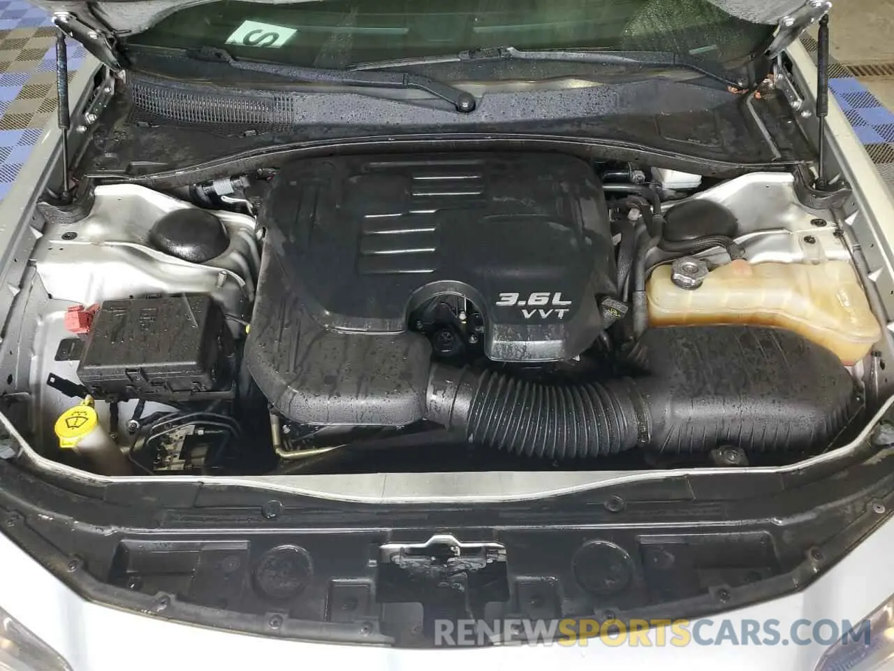 11 fotografías del automóvil dañado 2C3CCARG8KH666343 CHRYSLER 300 2019