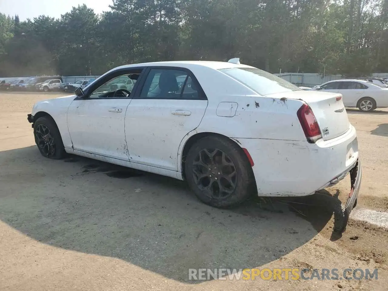 2 fotografías del automóvil dañado 2C3CCARG9KH560466 CHRYSLER 300 2019