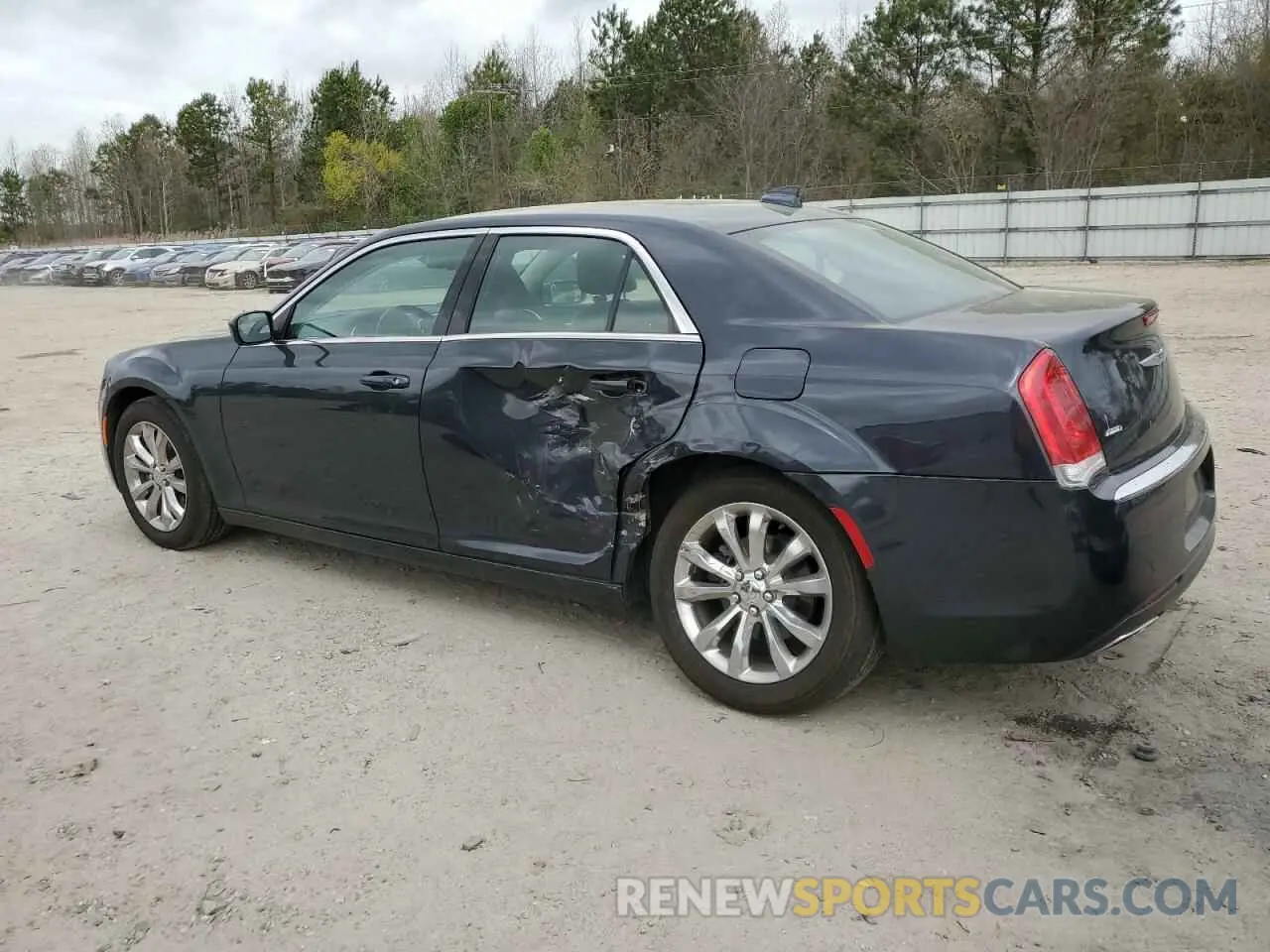 2 fotografías del automóvil dañado 2C3CCARG9KH626739 CHRYSLER 300 2019