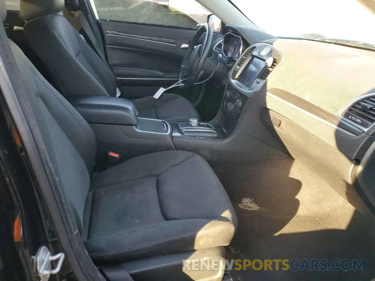 7 fotografías del automóvil dañado 2C3CCAAG0LH128491 CHRYSLER 300 2020