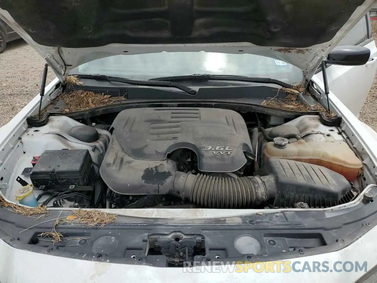 11 fotografías del automóvil dañado 2C3CCAAG5LH181543 CHRYSLER 300 2020