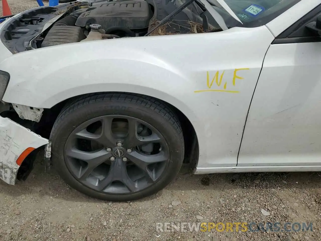 12 fotografías del automóvil dañado 2C3CCAAG5LH181543 CHRYSLER 300 2020