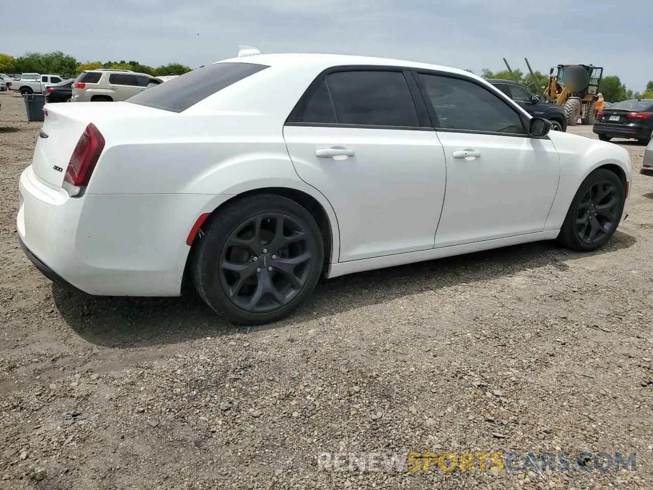 3 fotografías del automóvil dañado 2C3CCAAG5LH181543 CHRYSLER 300 2020