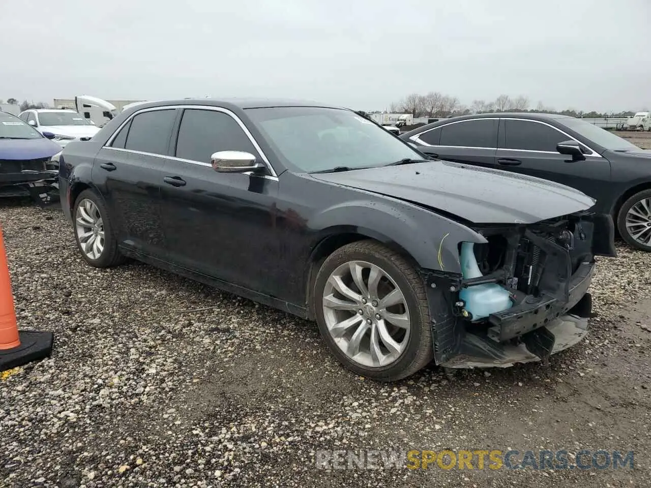 4 fotografías del automóvil dañado 2C3CCAAG6LH230071 CHRYSLER 300 2020
