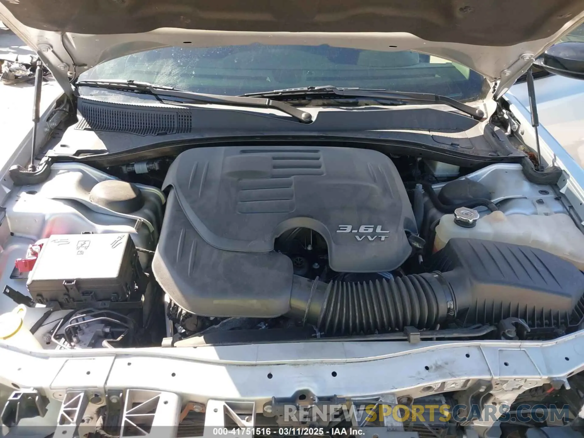 10 fotografías del automóvil dañado 2C3CCAAG8LH160296 CHRYSLER 300 2020