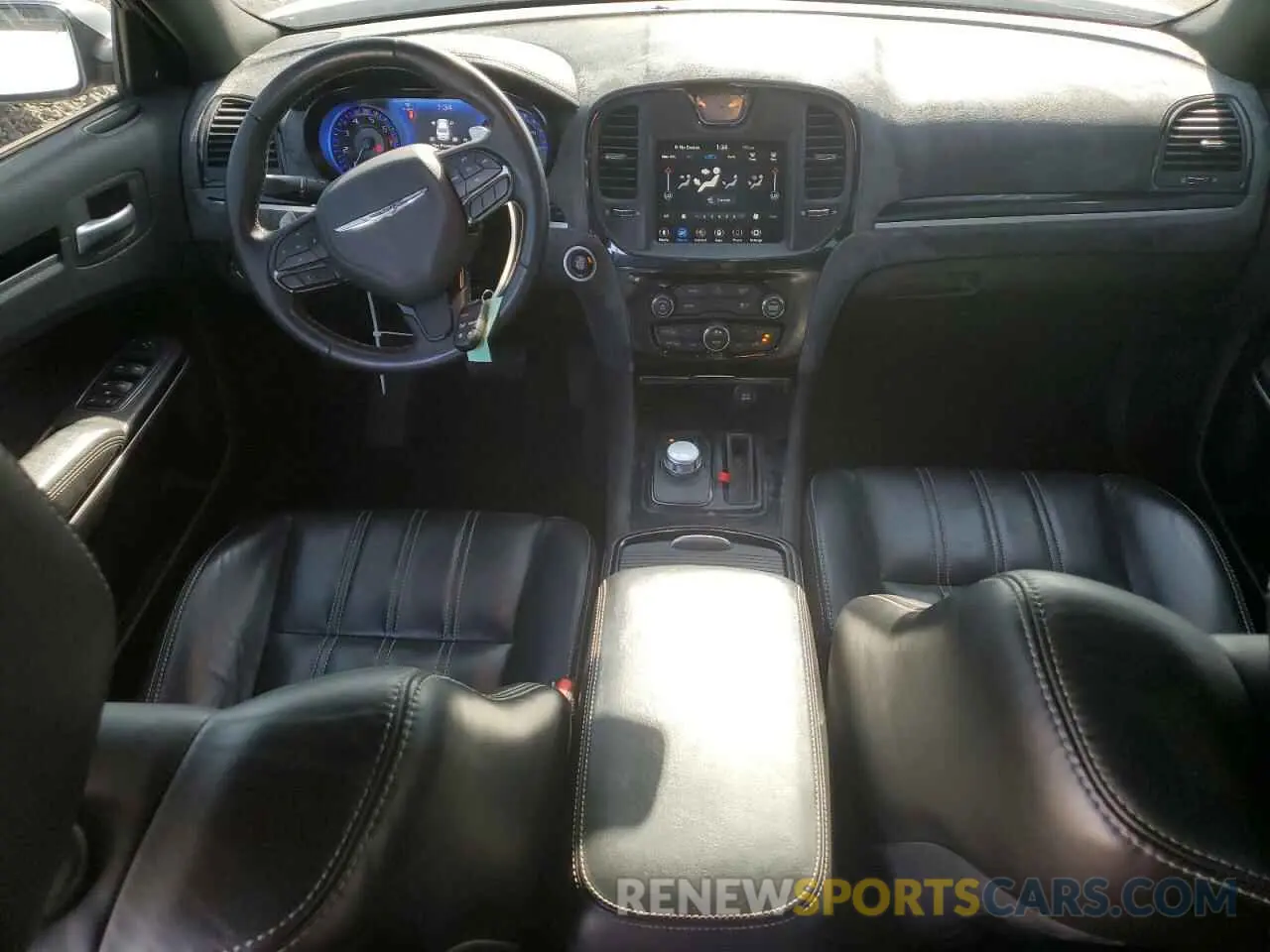 8 fotografías del automóvil dañado 2C3CCABG1LH145752 CHRYSLER 300 2020