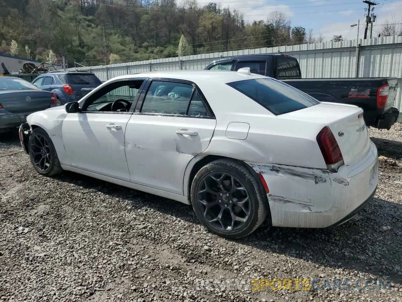 2 fotografías del automóvil dañado 2C3CCABG5LH141767 CHRYSLER 300 2020