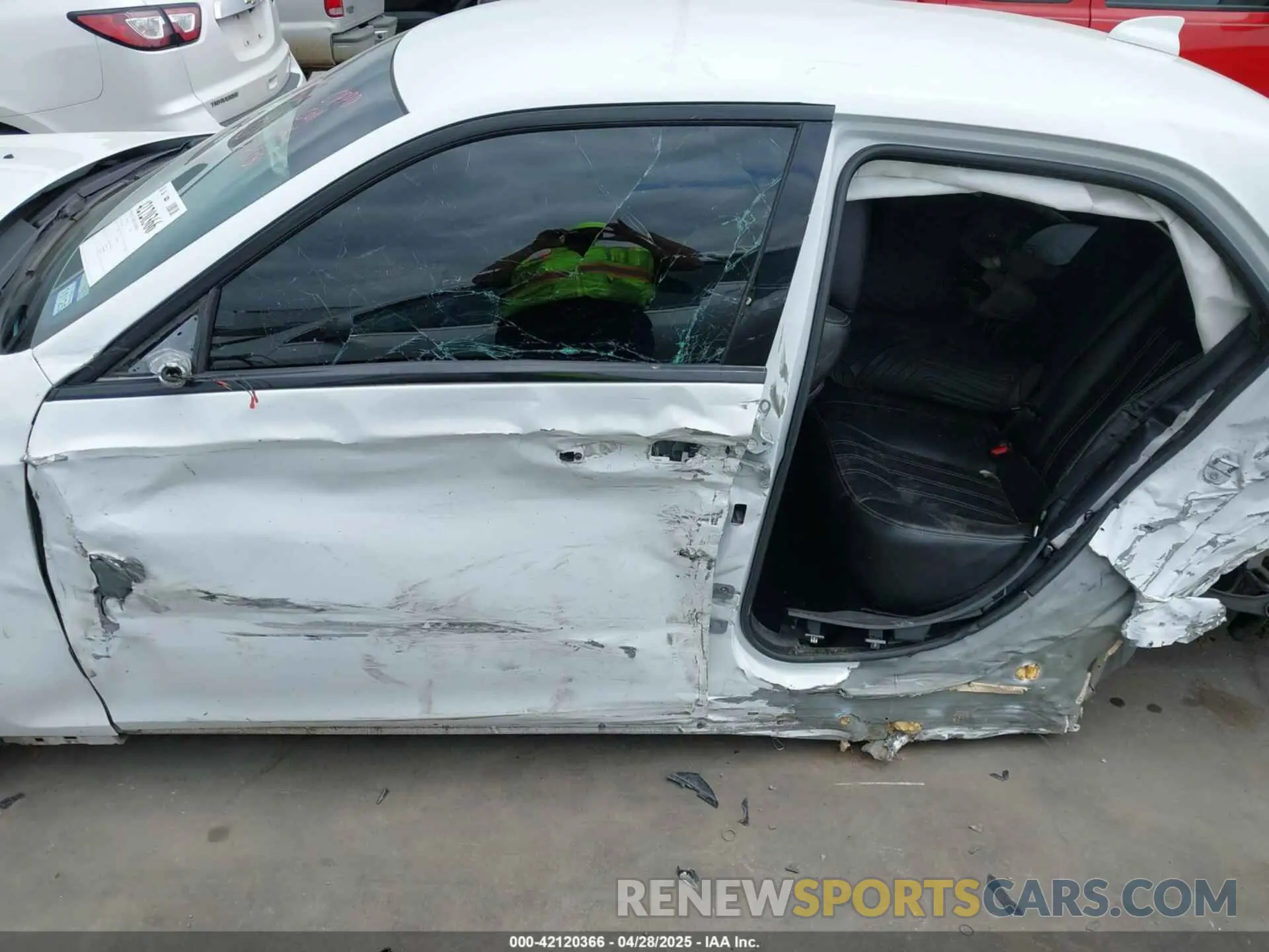 14 fotografías del automóvil dañado 2C3CCABG7LH158490 CHRYSLER 300 2020
