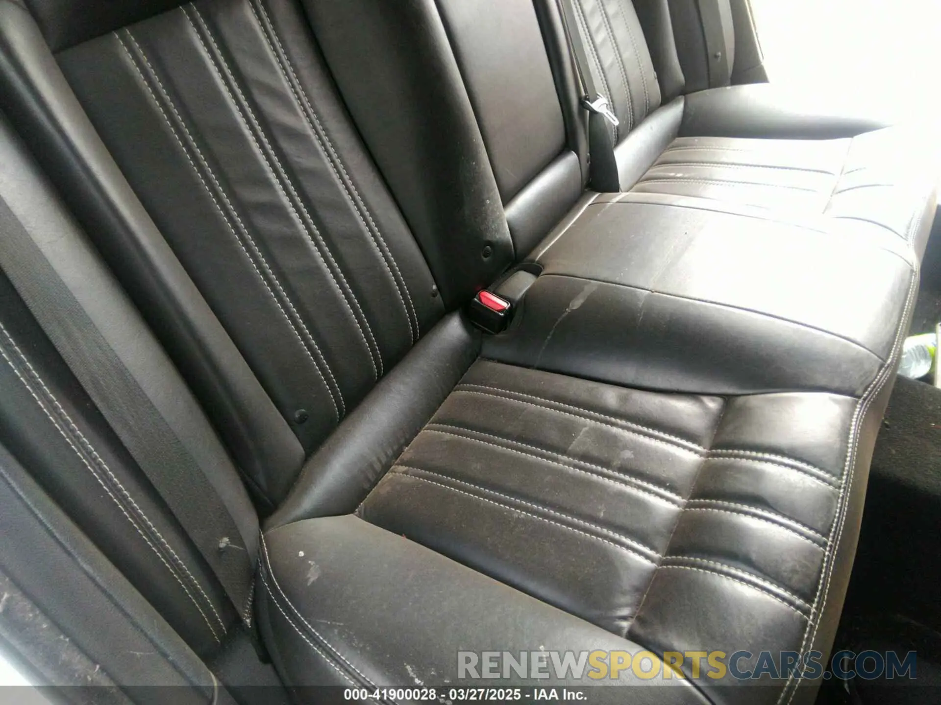 8 fotografías del automóvil dañado 2C3CCABG8LH141763 CHRYSLER 300 2020