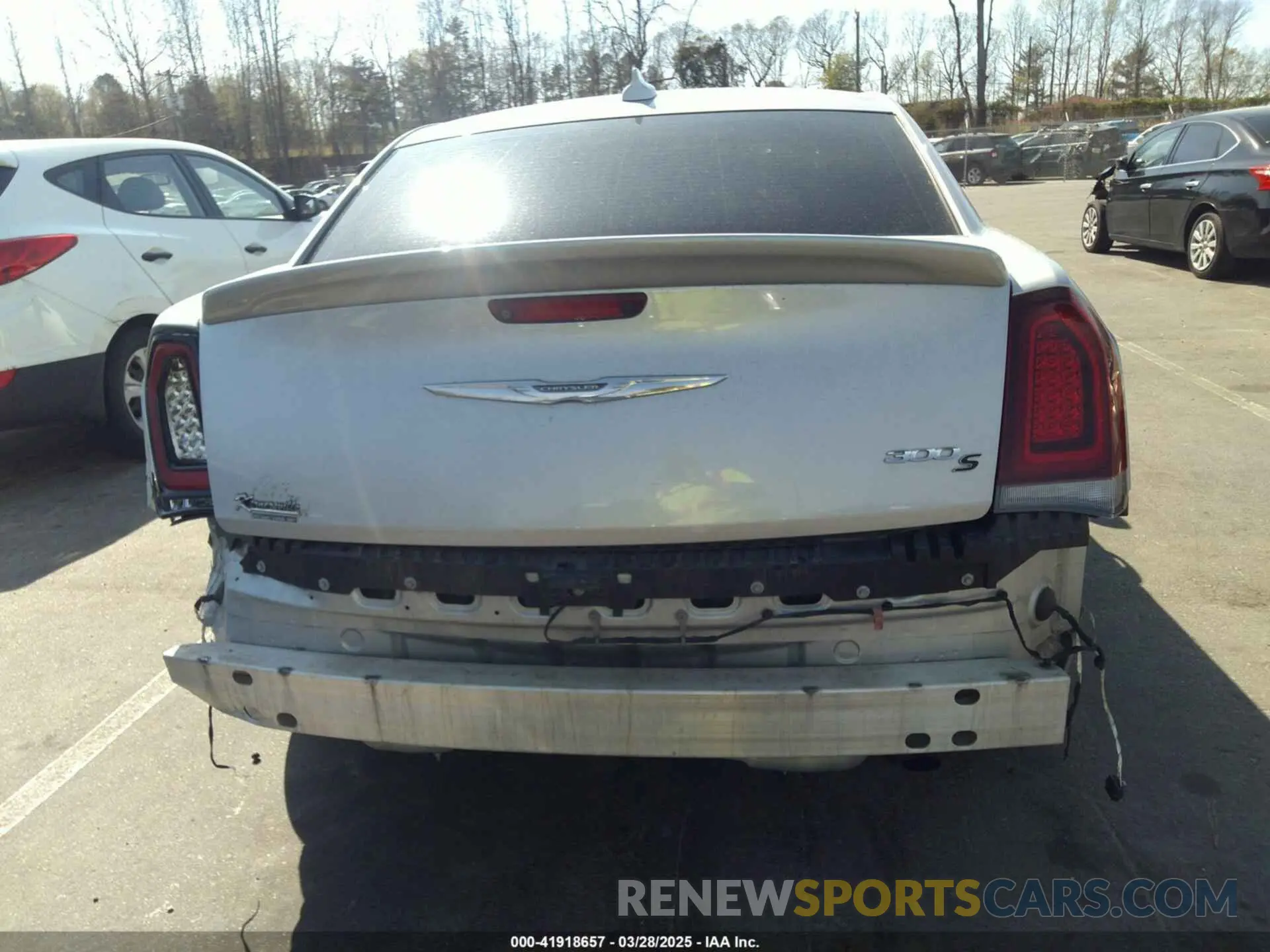 17 fotografías del automóvil dañado 2C3CCABGXLH103516 CHRYSLER 300 2020
