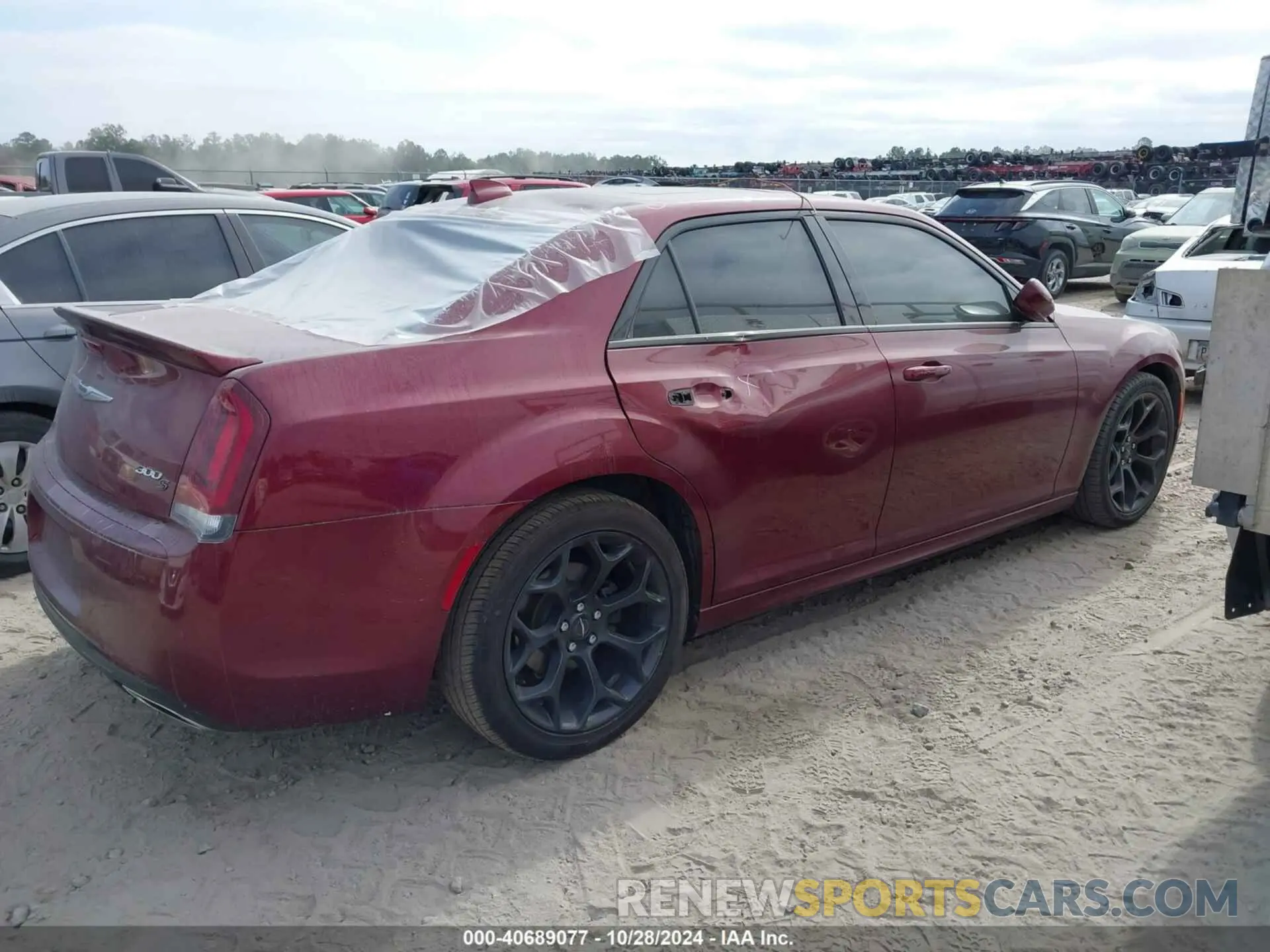 4 fotografías del automóvil dañado 2C3CCABT0LH233849 CHRYSLER 300 2020