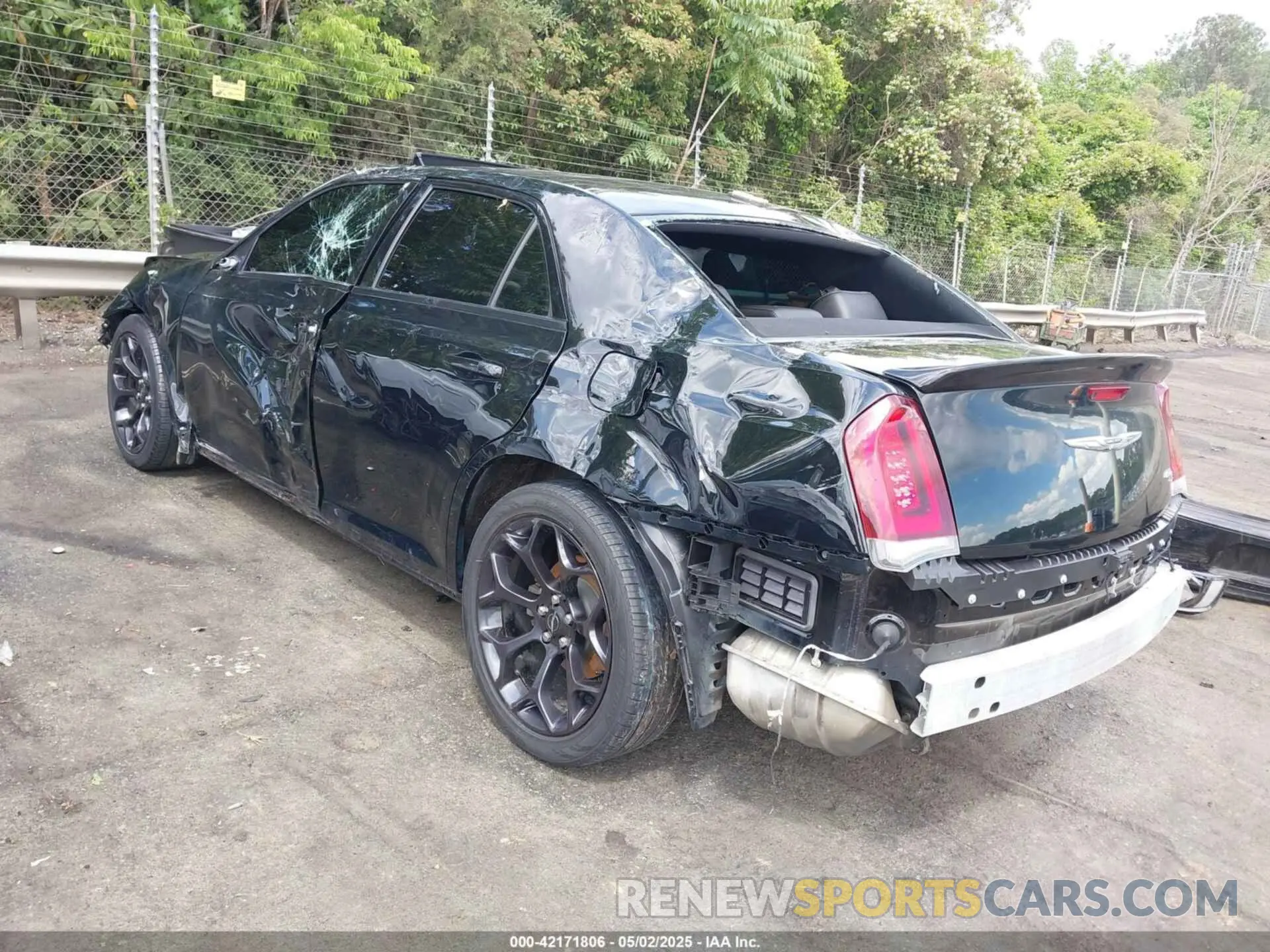 3 fotografías del automóvil dañado 2C3CCABT3LH122941 CHRYSLER 300 2020