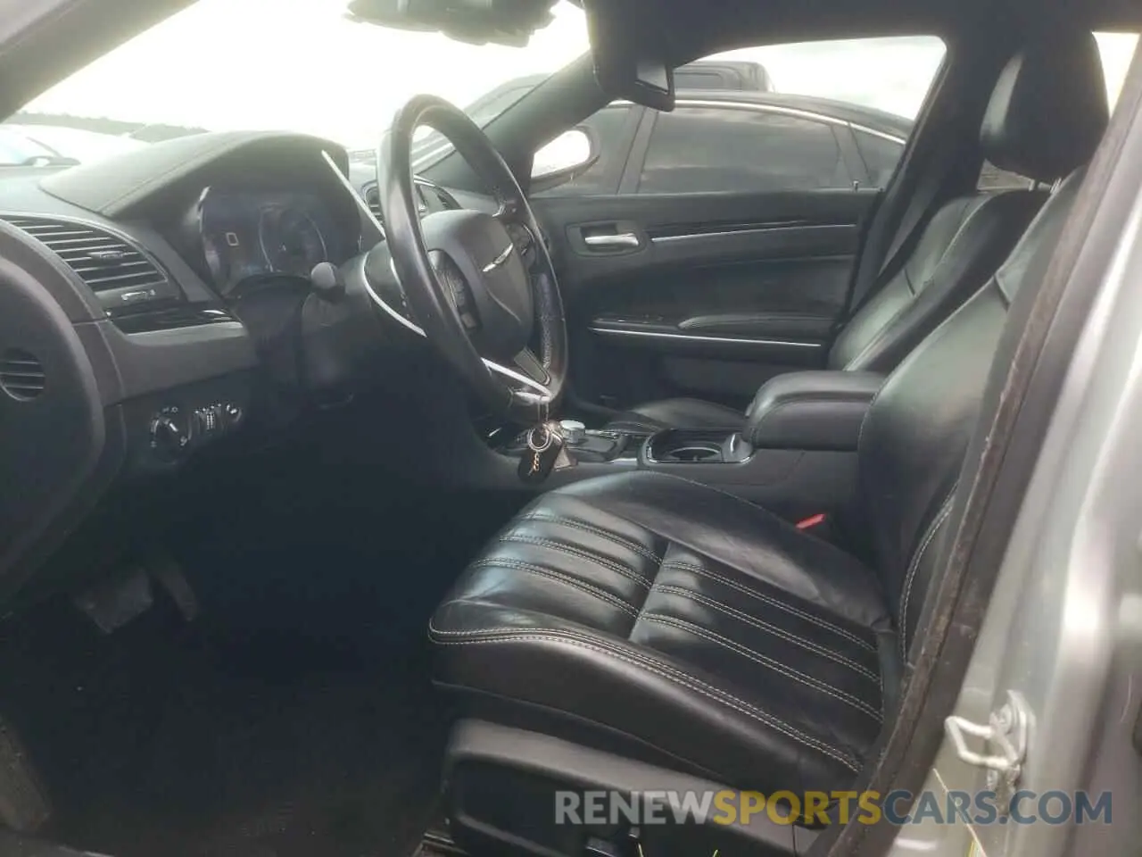 7 fotografías del automóvil dañado 2C3CCAGG2LH164545 CHRYSLER 300 2020