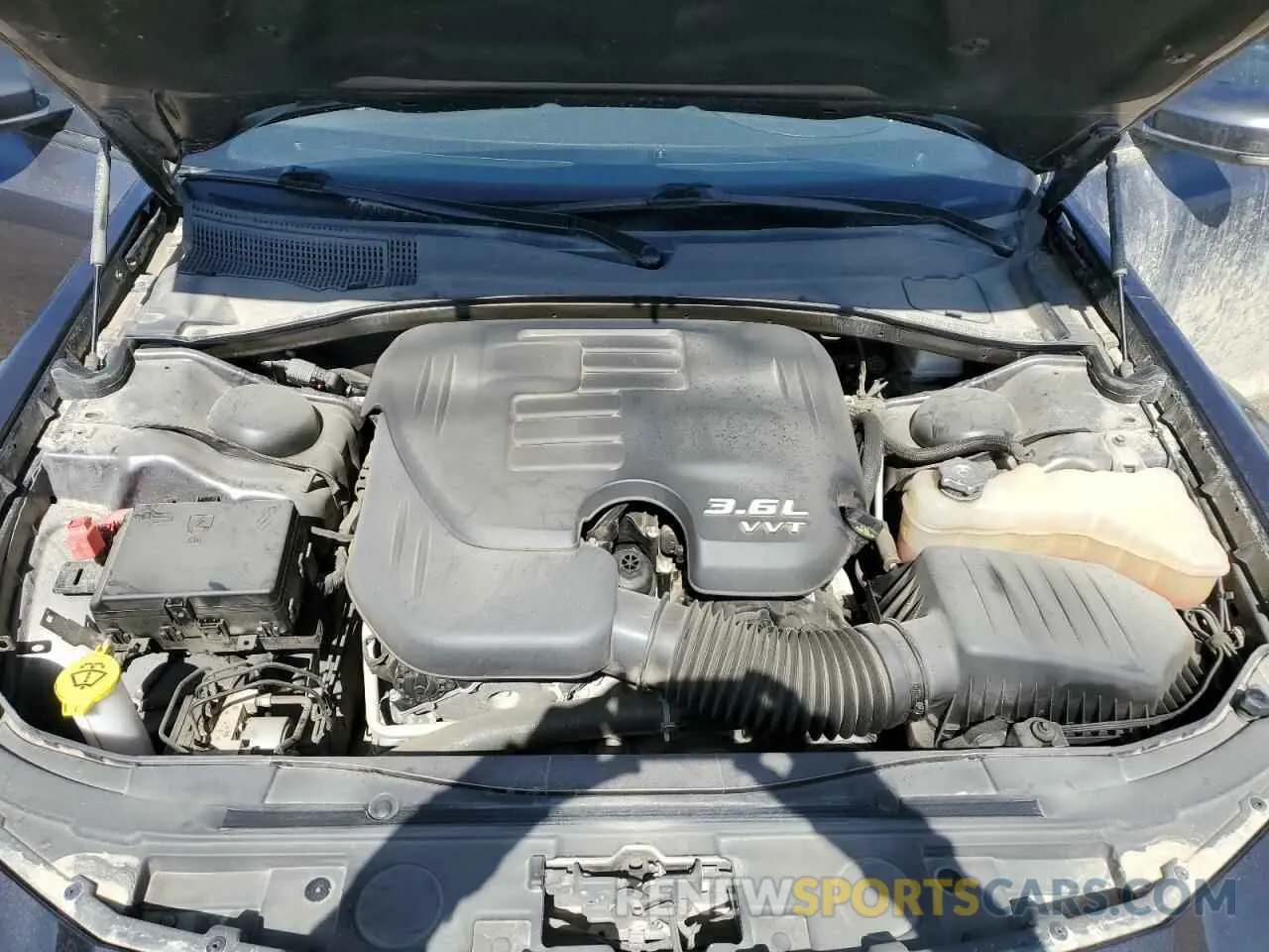 11 fotografías del automóvil dañado 2C3CCAGGXLH134418 CHRYSLER 300 2020