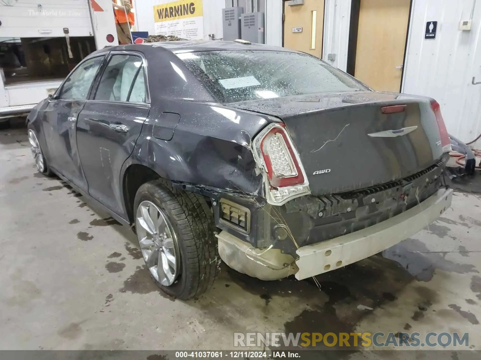 3 fotografías del automóvil dañado 2C3CCAKG2LH120973 CHRYSLER 300 2020