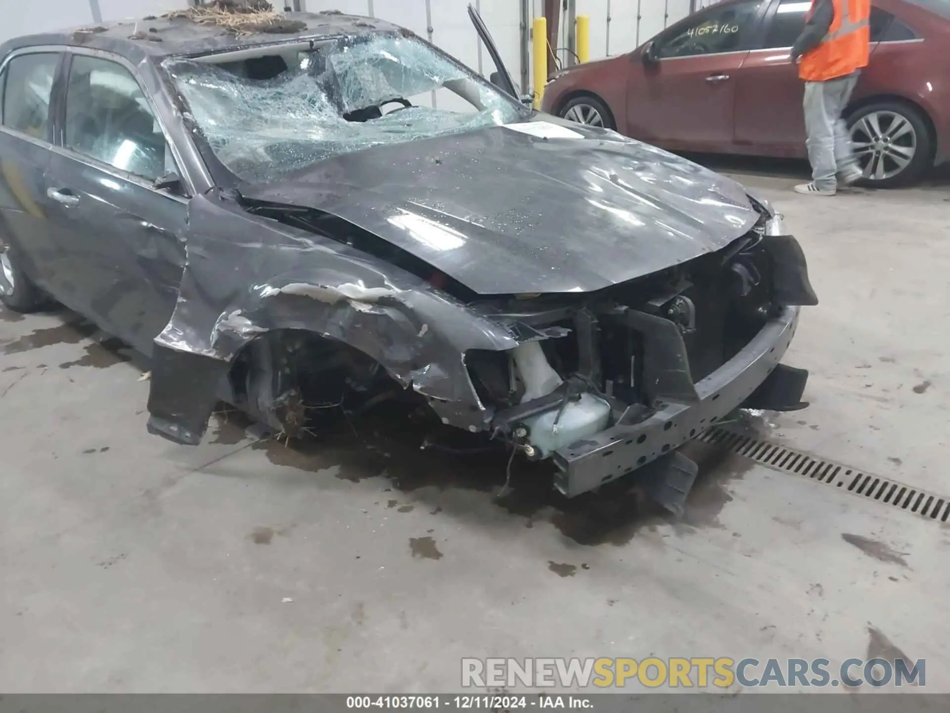 6 fotografías del automóvil dañado 2C3CCAKG2LH120973 CHRYSLER 300 2020