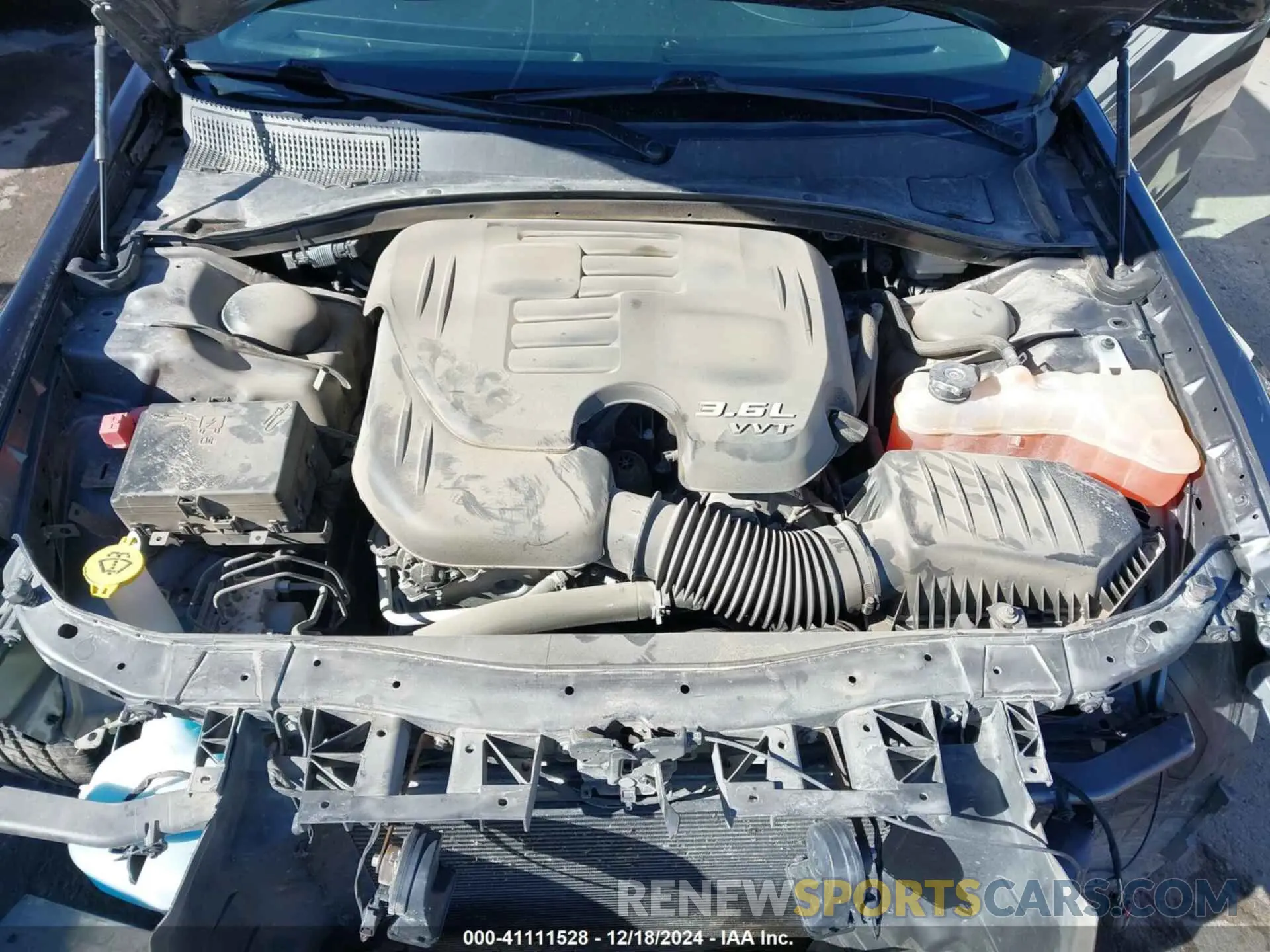 10 fotografías del automóvil dañado 2C3CCARG8LH225670 CHRYSLER 300 2020