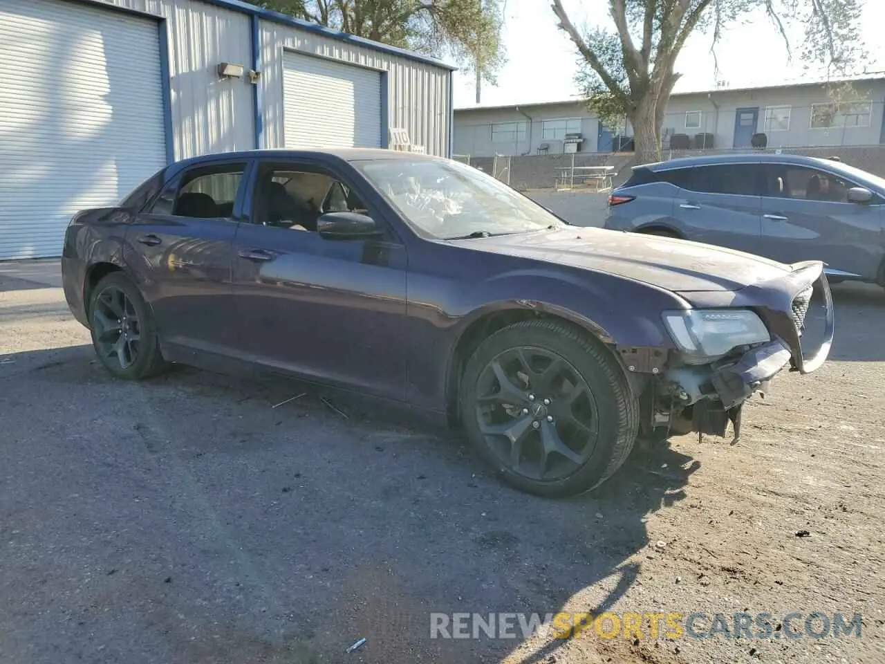 4 fotografías del automóvil dañado 2C3CCAAG2MH617332 CHRYSLER 300 2021
