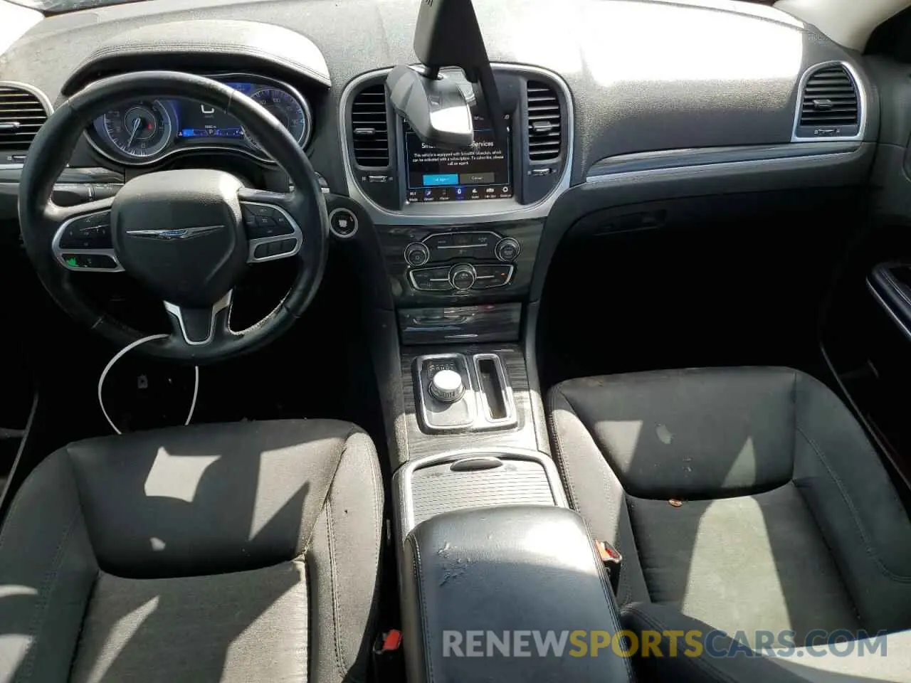 8 fotografías del automóvil dañado 2C3CCAAG3MH640652 CHRYSLER 300 2021