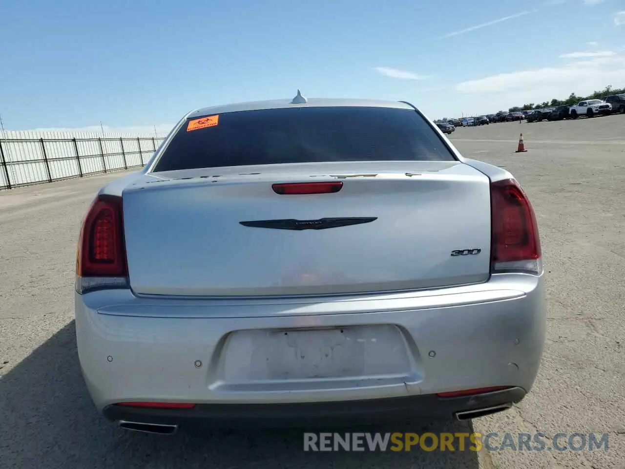 6 fotografías del automóvil dañado 2C3CCAAG4MH654124 CHRYSLER 300 2021