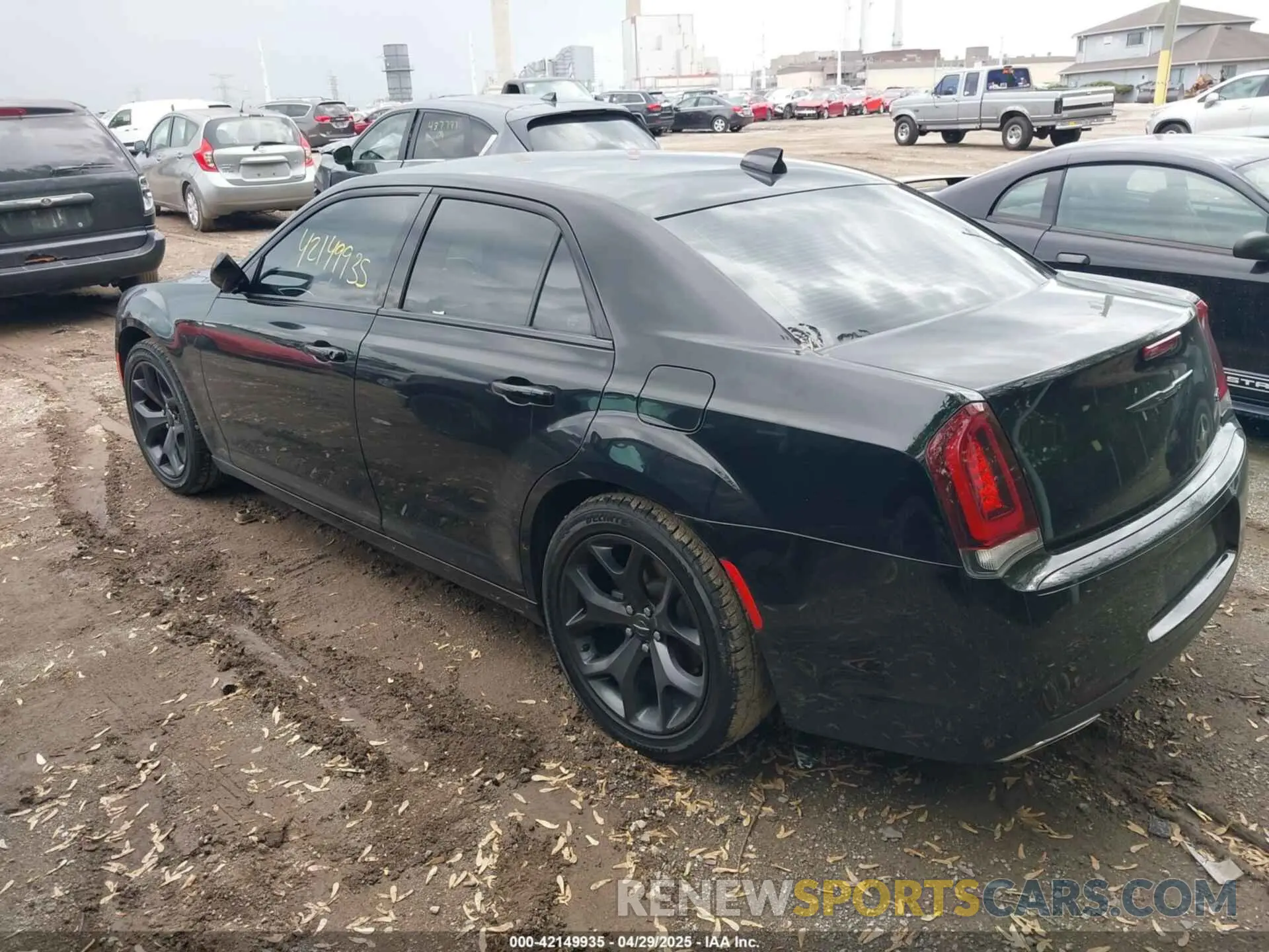 3 fotografías del automóvil dañado 2C3CCAAG6MH558382 CHRYSLER 300 2021