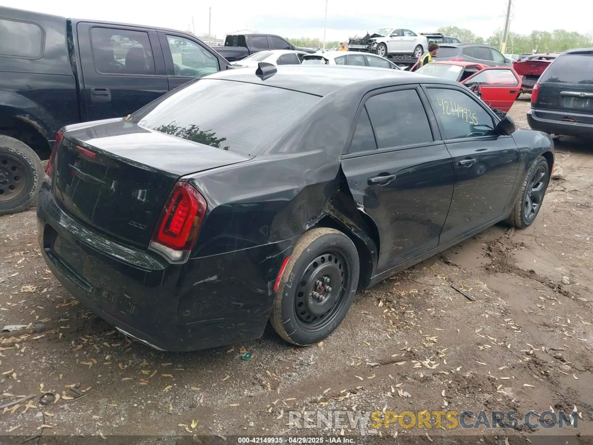 4 fotografías del automóvil dañado 2C3CCAAG6MH558382 CHRYSLER 300 2021