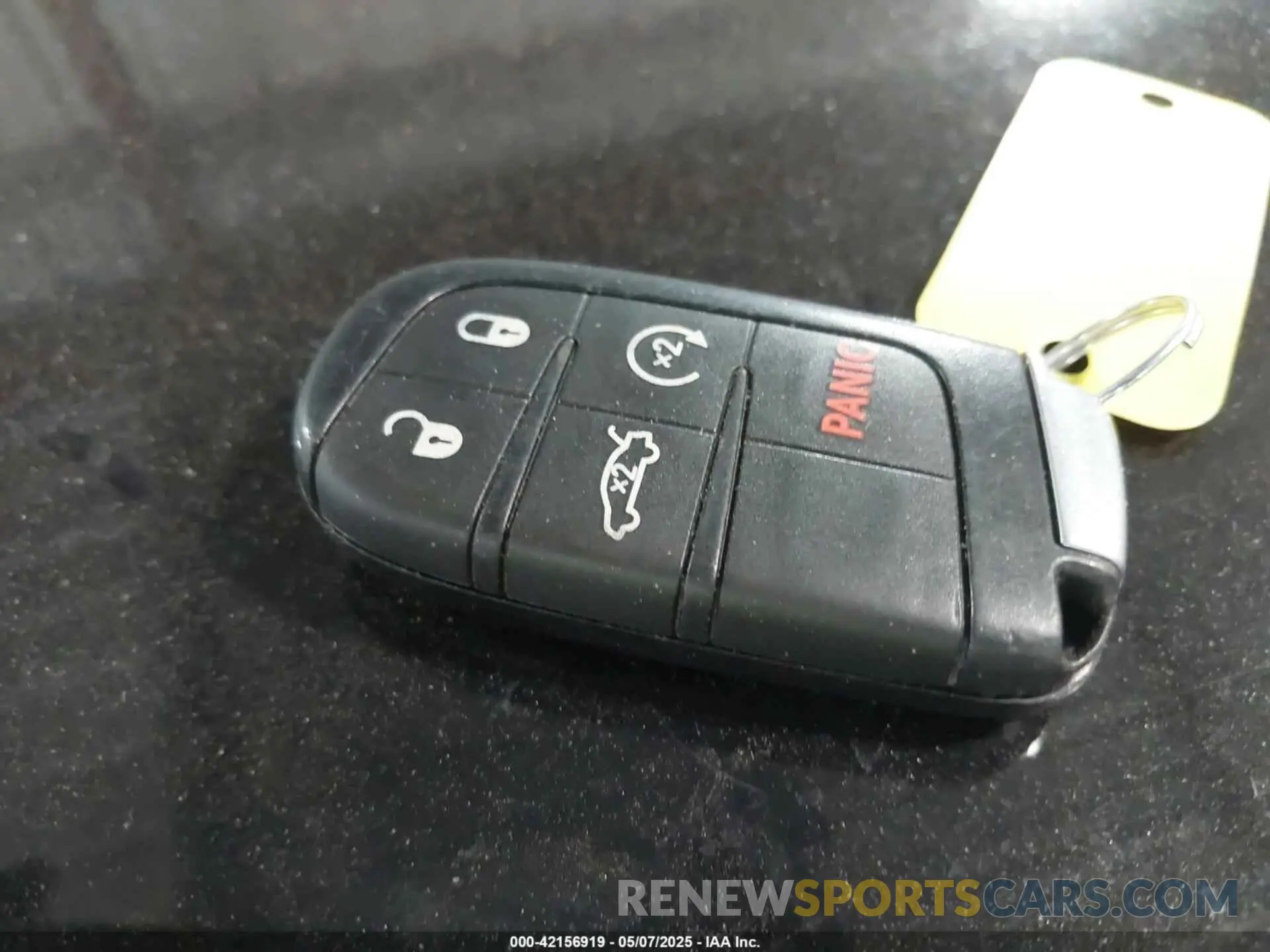 11 fotografías del automóvil dañado 2C3CCABG0MH554276 CHRYSLER 300 2021