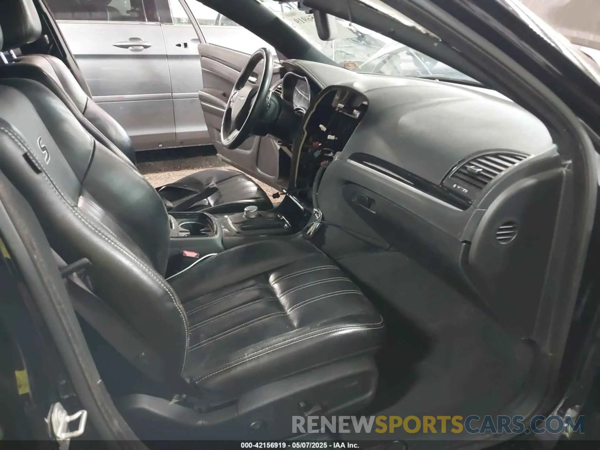5 fotografías del automóvil dañado 2C3CCABG0MH554276 CHRYSLER 300 2021