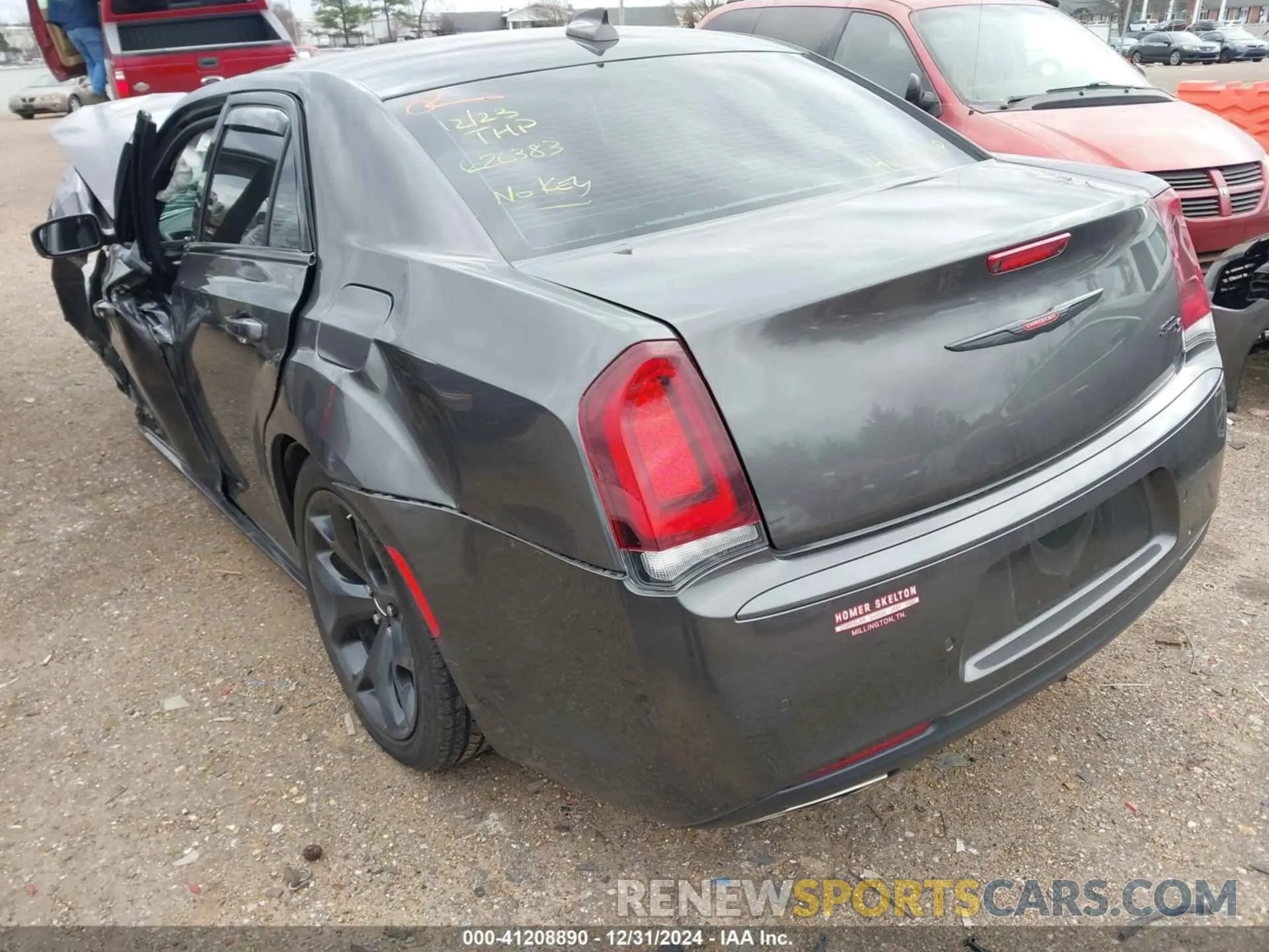 3 fotografías del automóvil dañado 2C3CCABG0MH626383 CHRYSLER 300 2021