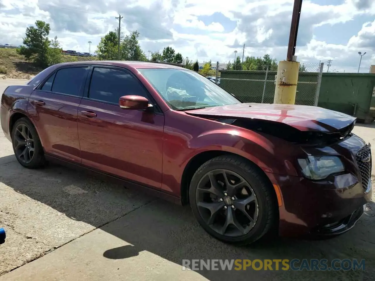 4 fotografías del automóvil dañado 2C3CCABG3MH541439 CHRYSLER 300 2021