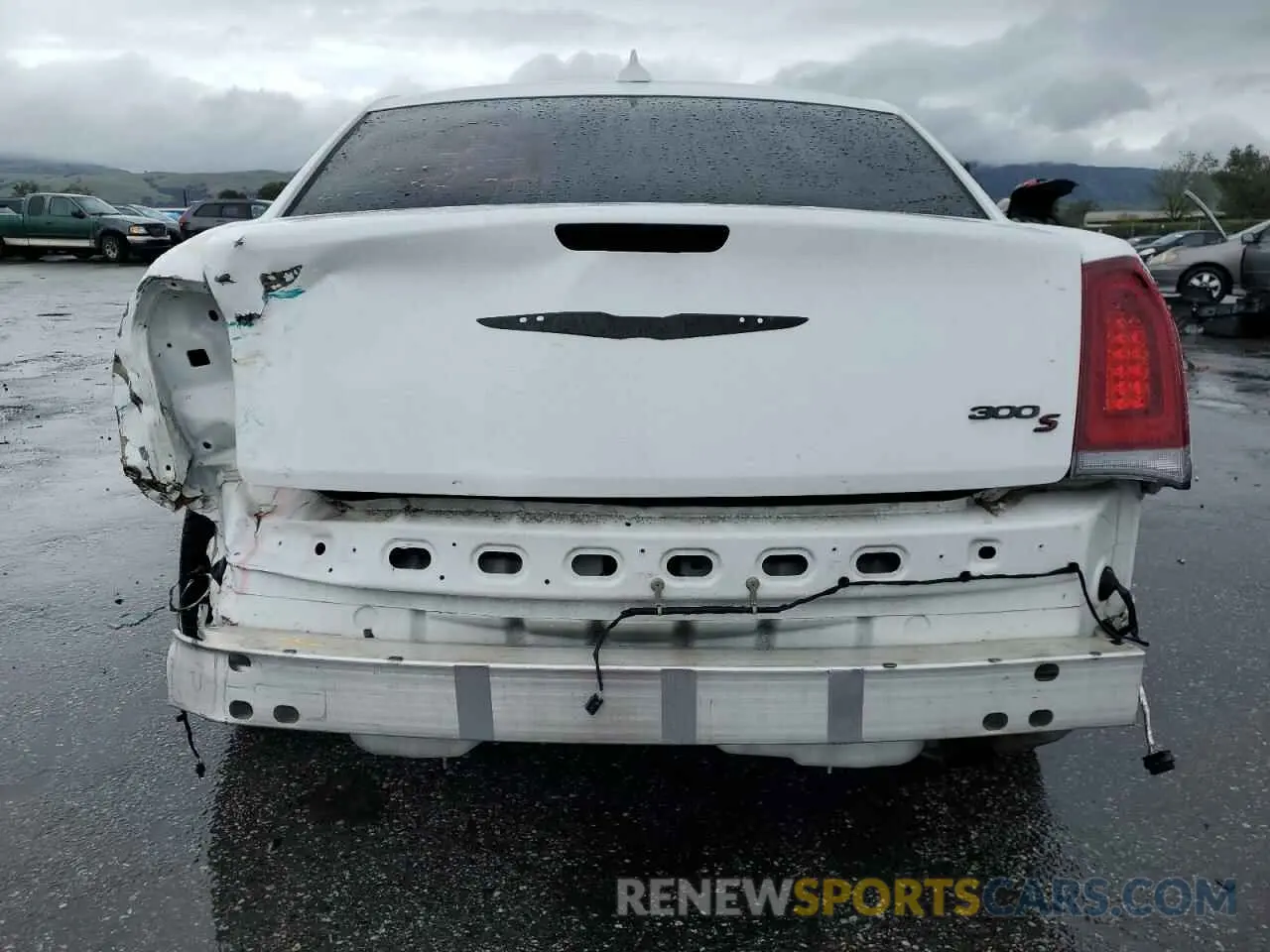 6 fotografías del automóvil dañado 2C3CCABG4MH629898 CHRYSLER 300 2021