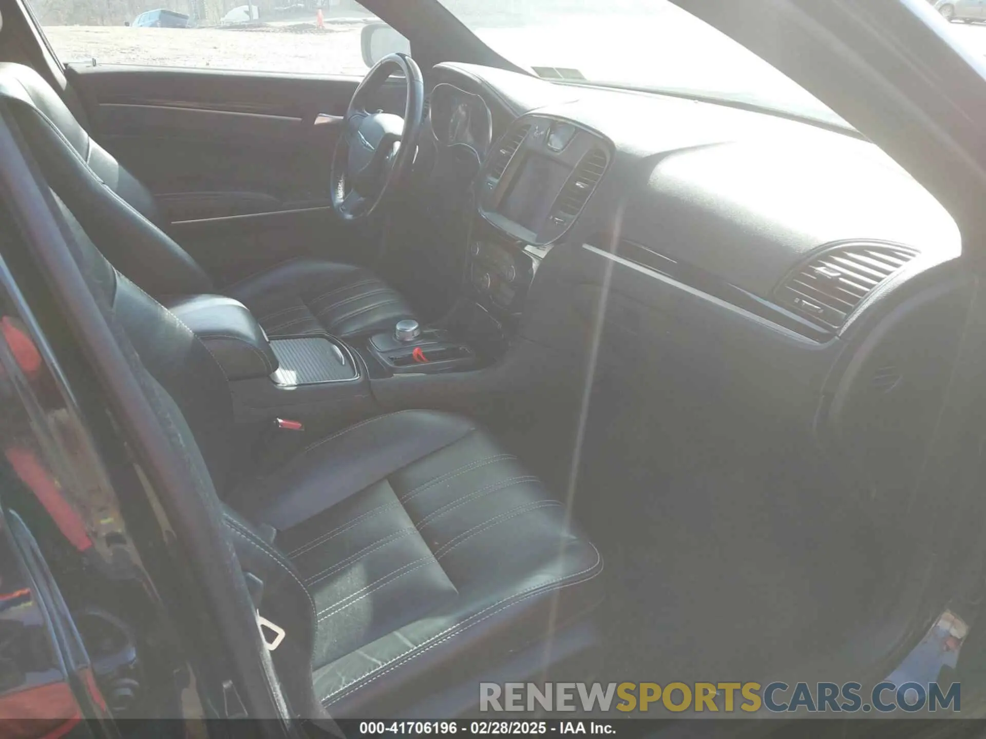5 fotografías del automóvil dañado 2C3CCABG5MH529373 CHRYSLER 300 2021