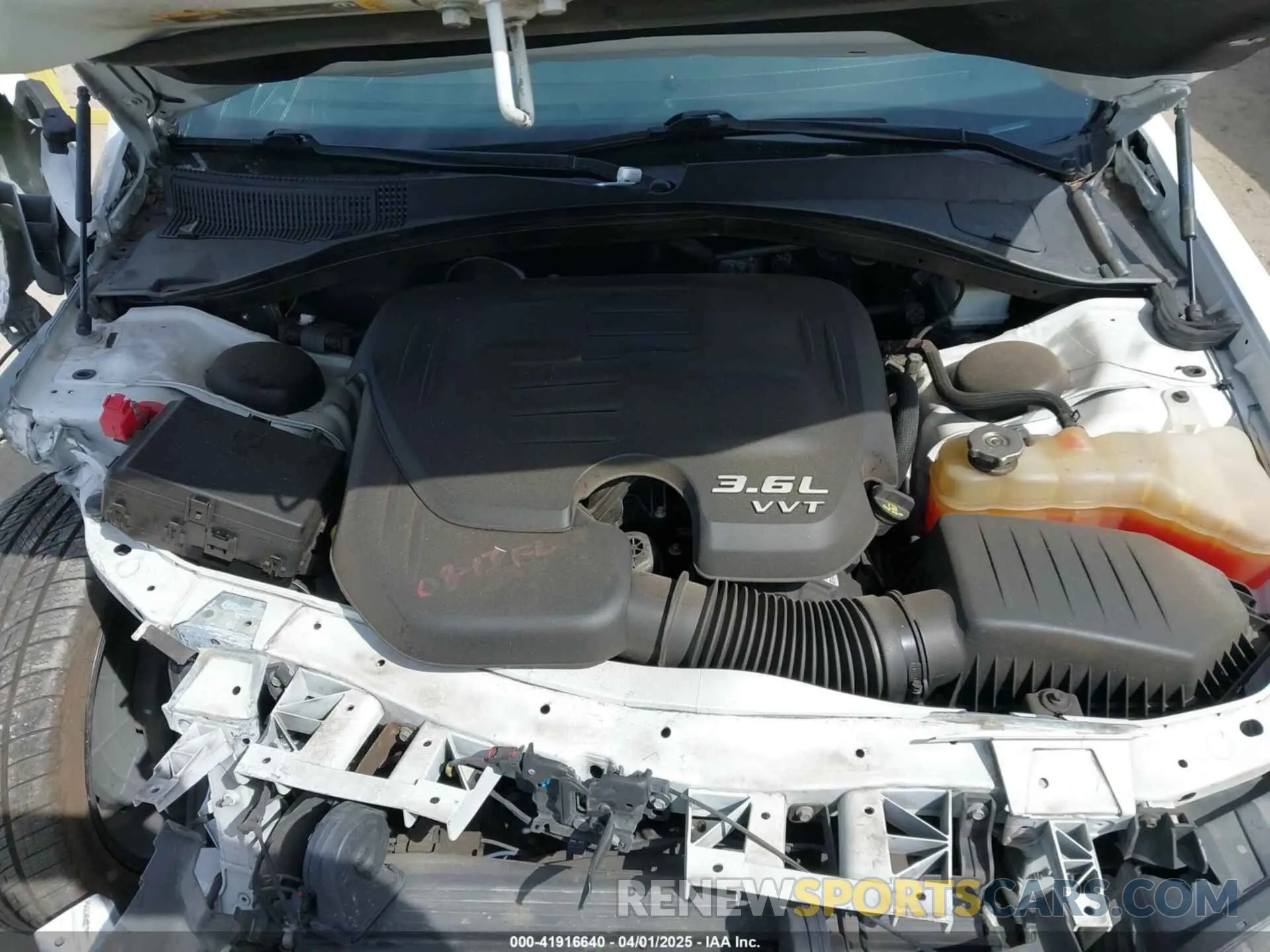 10 fotografías del automóvil dañado 2C3CCABG5MH533004 CHRYSLER 300 2021