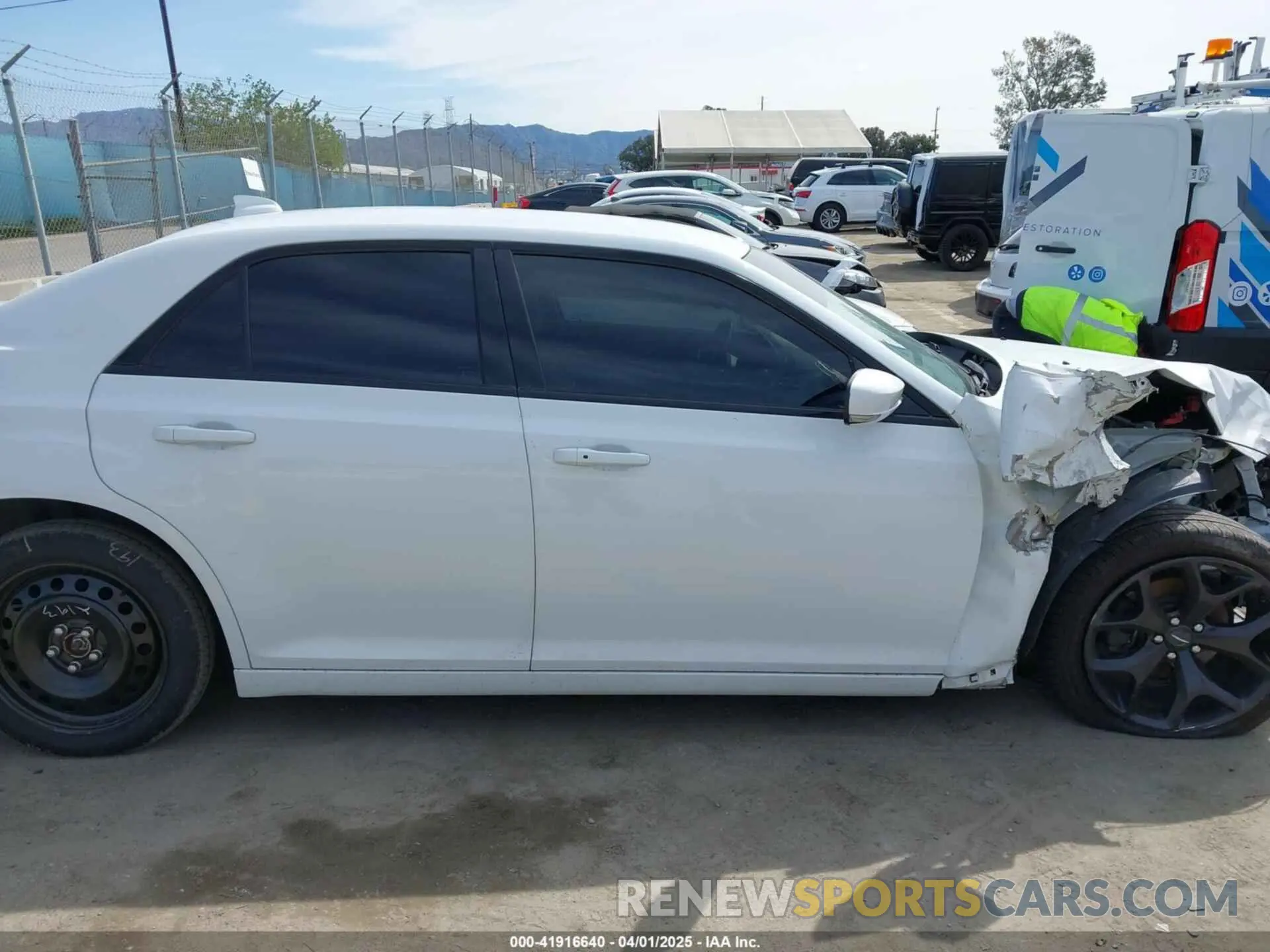 14 fotografías del automóvil dañado 2C3CCABG5MH533004 CHRYSLER 300 2021