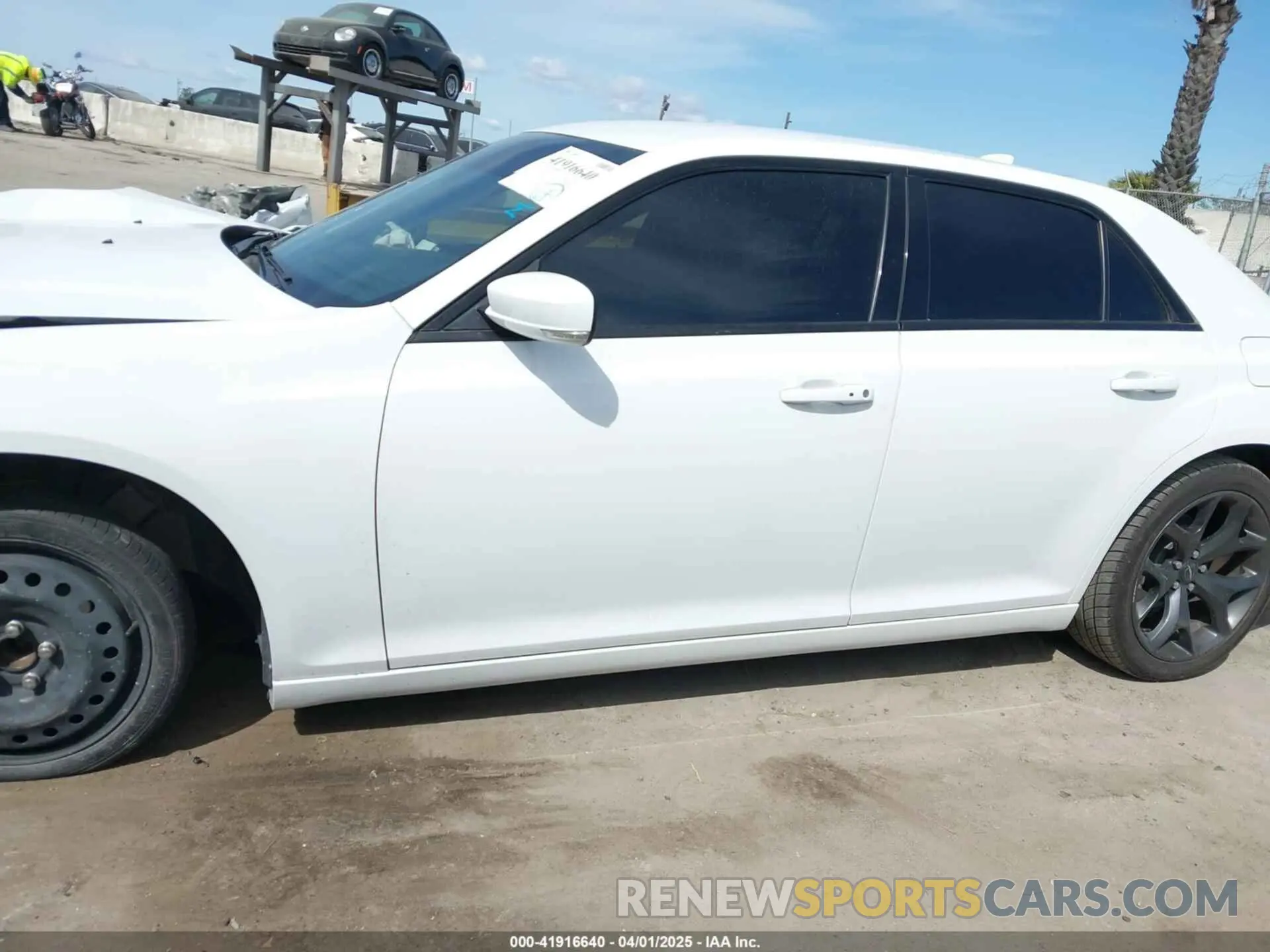 15 fotografías del automóvil dañado 2C3CCABG5MH533004 CHRYSLER 300 2021
