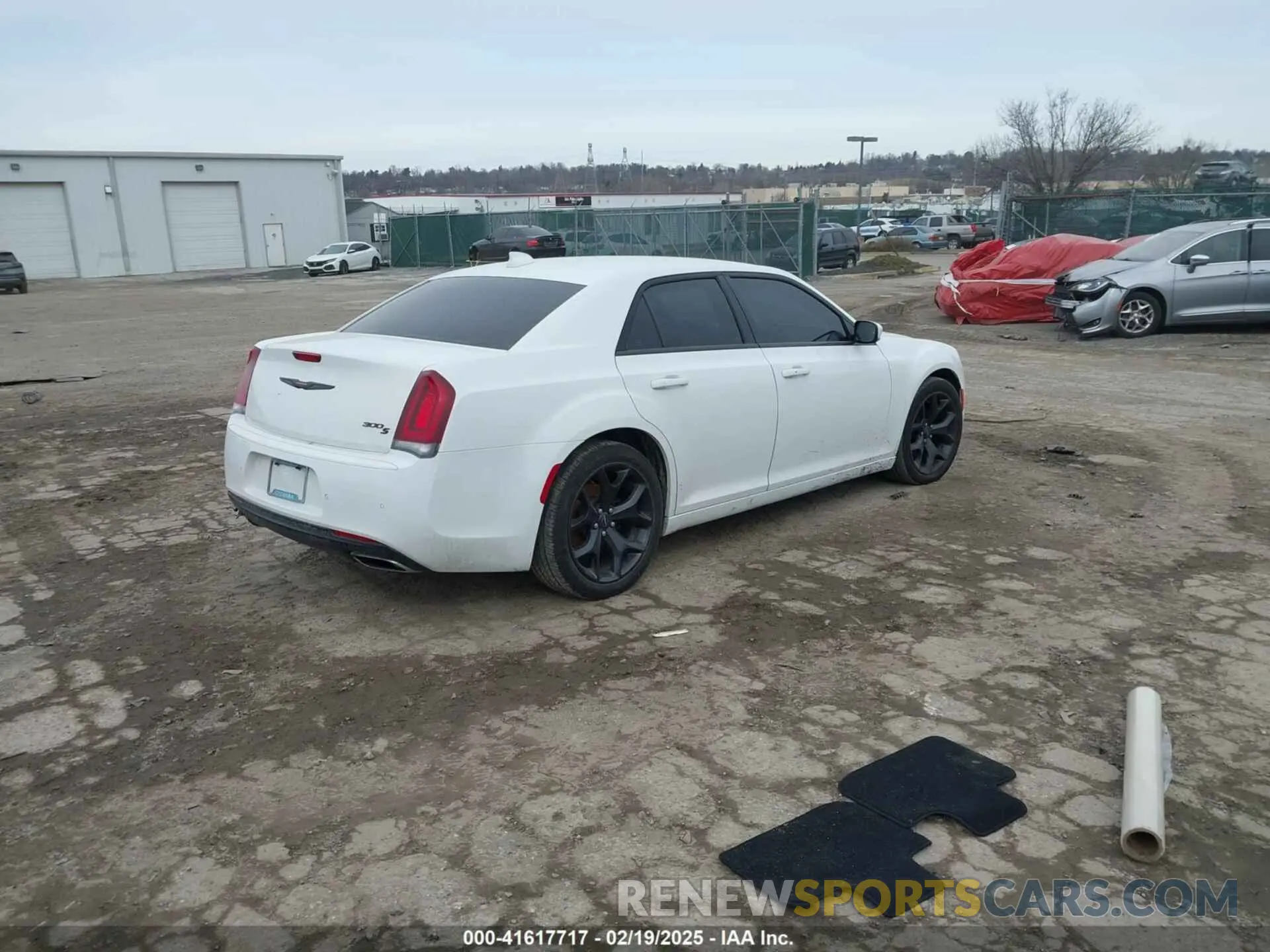4 fotografías del automóvil dañado 2C3CCABG6MH545419 CHRYSLER 300 2021