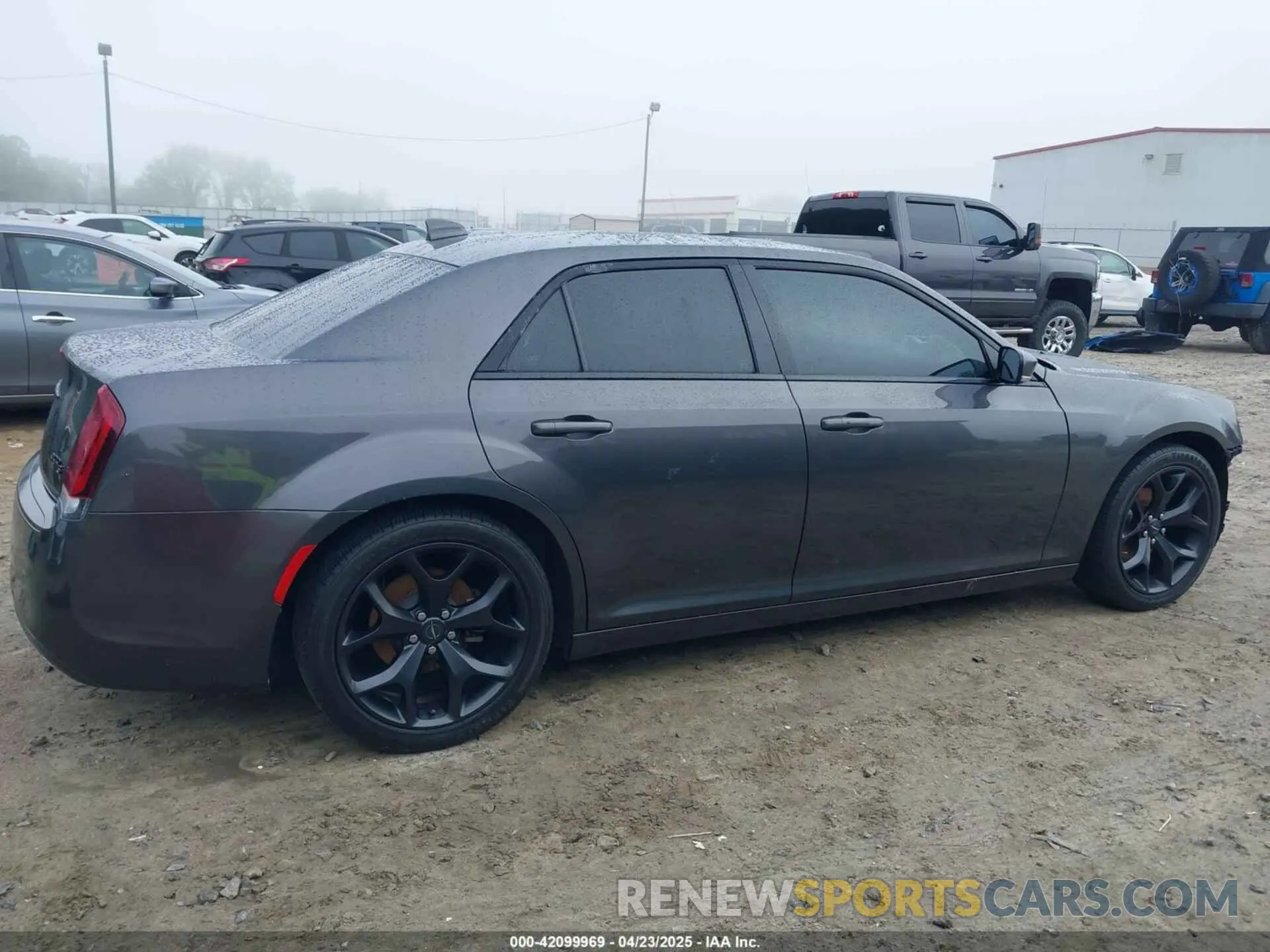 14 fotografías del automóvil dañado 2C3CCABG6MH554220 CHRYSLER 300 2021