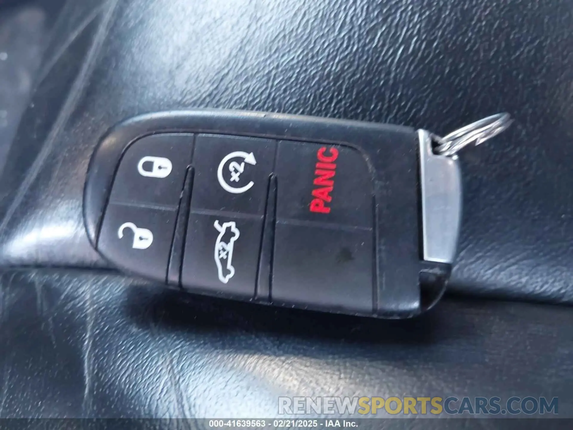 11 fotografías del automóvil dañado 2C3CCABG6MH626419 CHRYSLER 300 2021