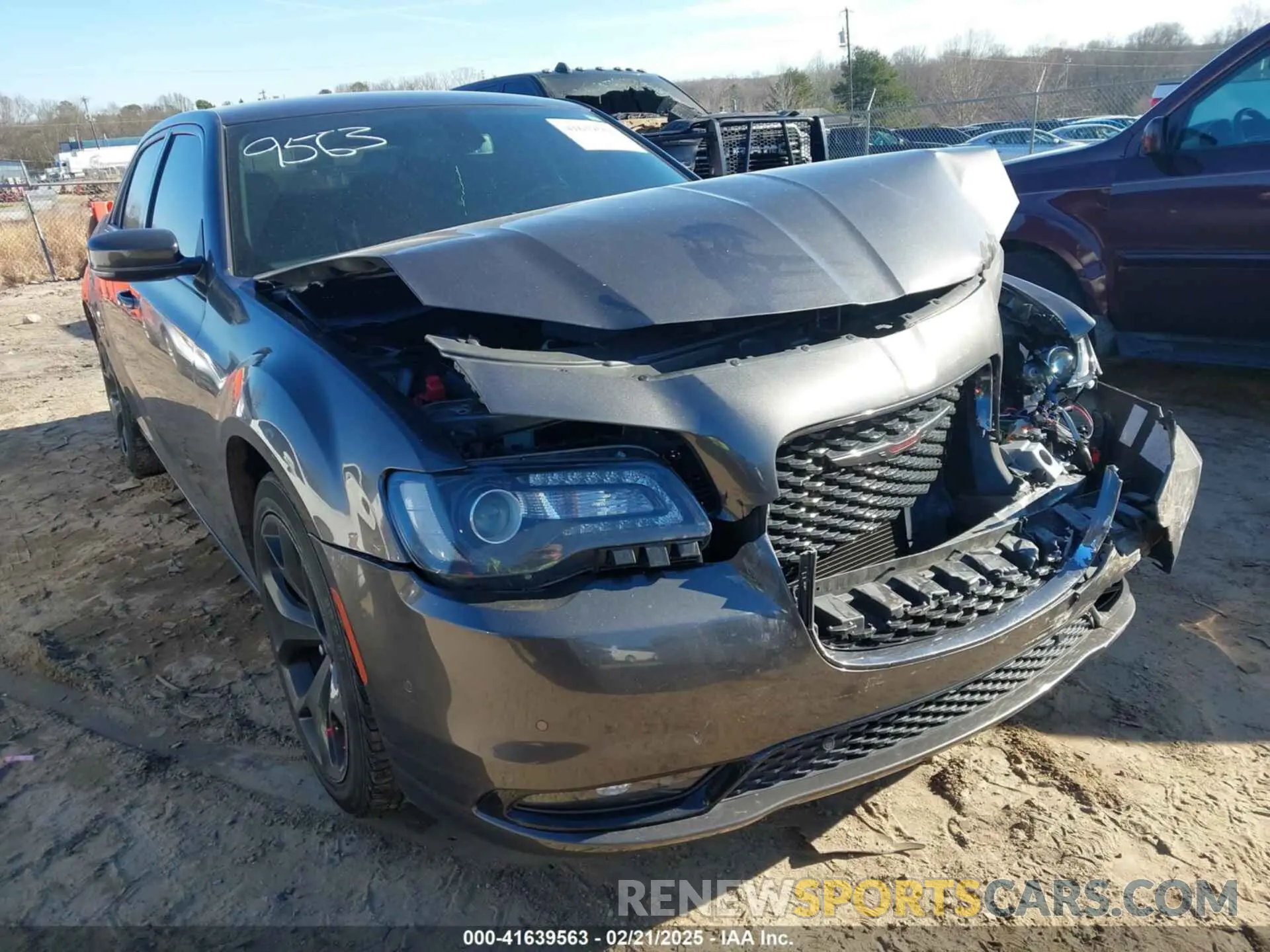 12 fotografías del automóvil dañado 2C3CCABG6MH626419 CHRYSLER 300 2021